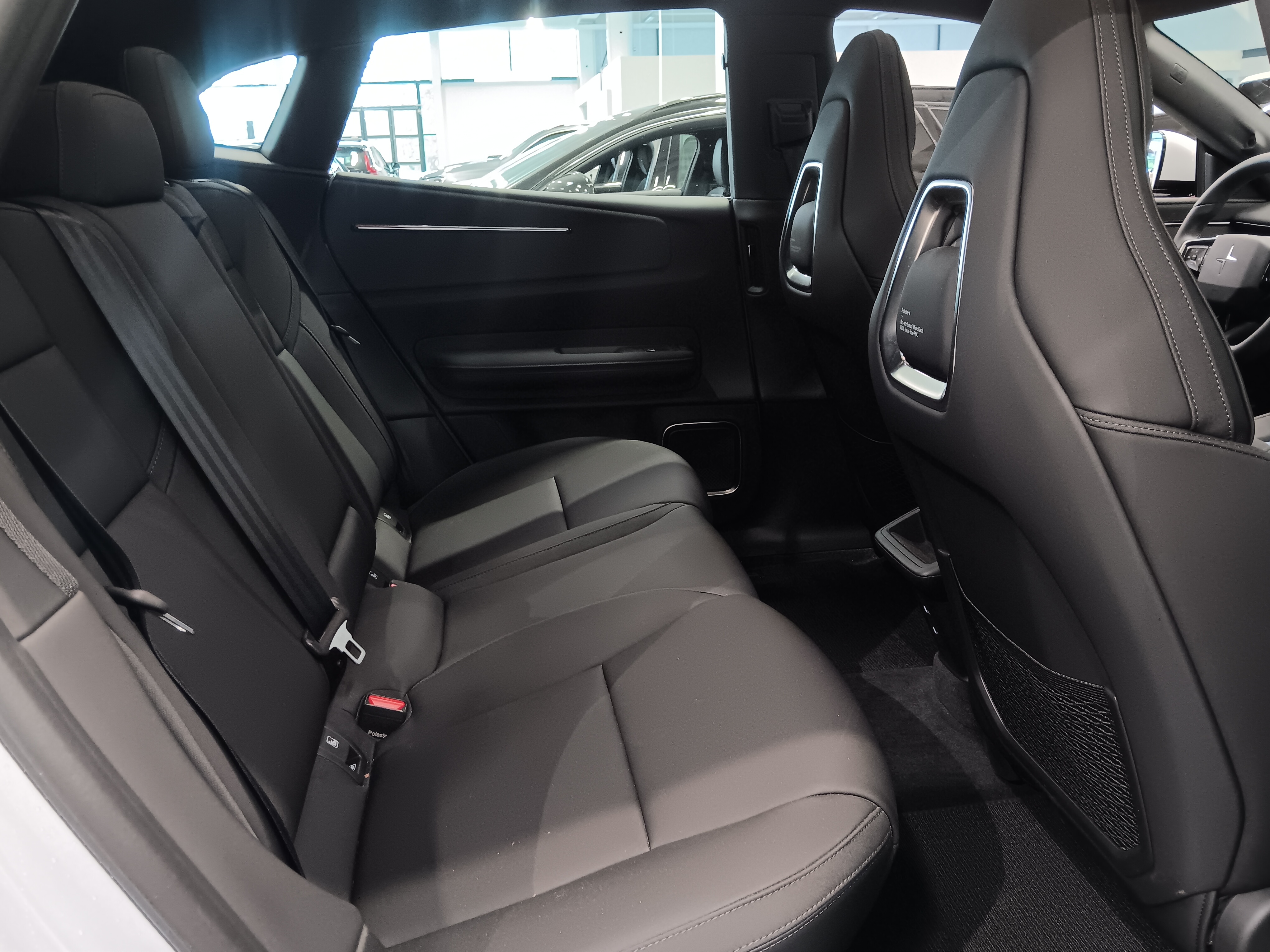 Polestar 4 LONG RANGE SINGLE MOTOR
