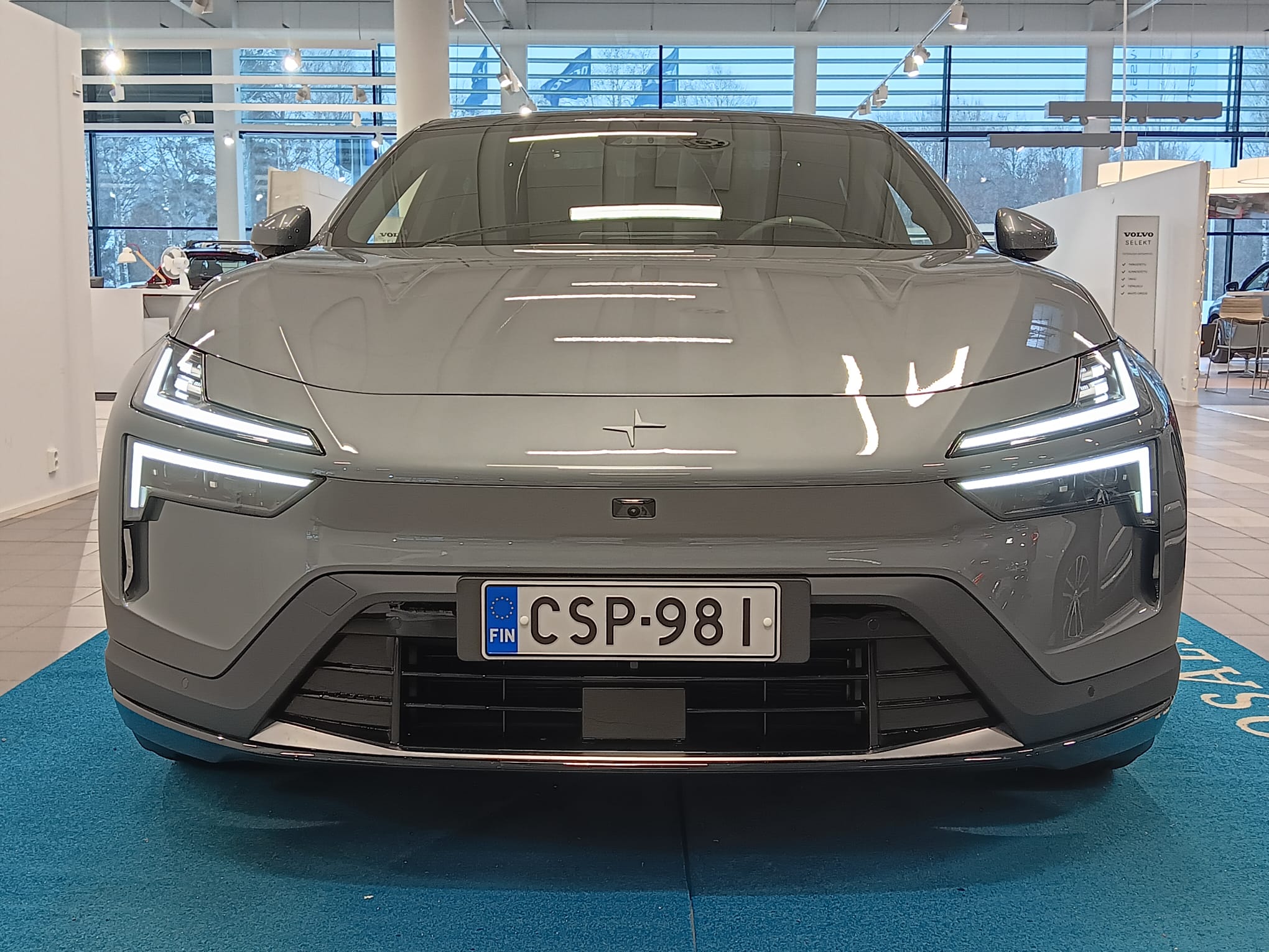 Polestar 4 LONG RANGE SINGLE MOTOR PRIME.