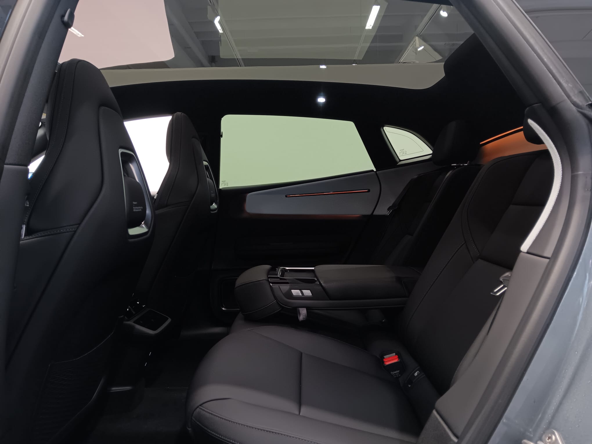 Polestar 4 LONG RANGE SINGLE MOTOR PRIME.