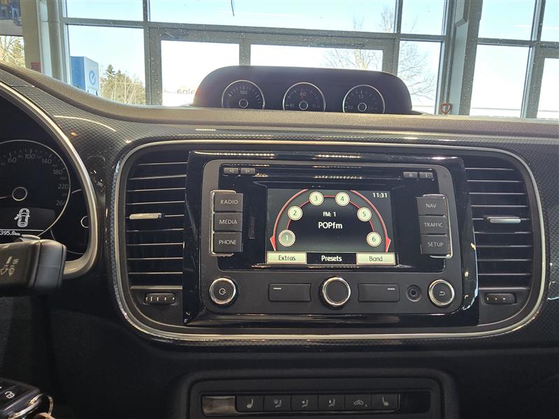 Volkswagen BEETLE SPORT 2,0 TSI 147 KW (200 HV) DSG-AUT.