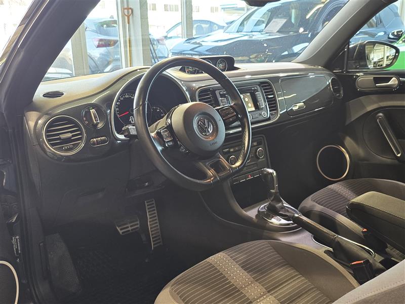 Volkswagen BEETLE SPORT 2,0 TSI 147 KW (200 HV) DSG-AUT.