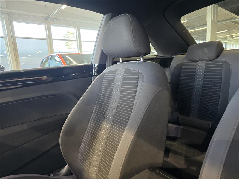 Volkswagen BEETLE SPORT 2,0 TSI 147 KW (200 HV) DSG-AUT.