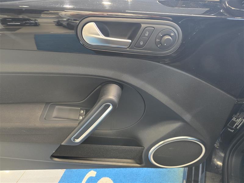 Volkswagen BEETLE SPORT 2,0 TSI 147 KW (200 HV) DSG-AUT.