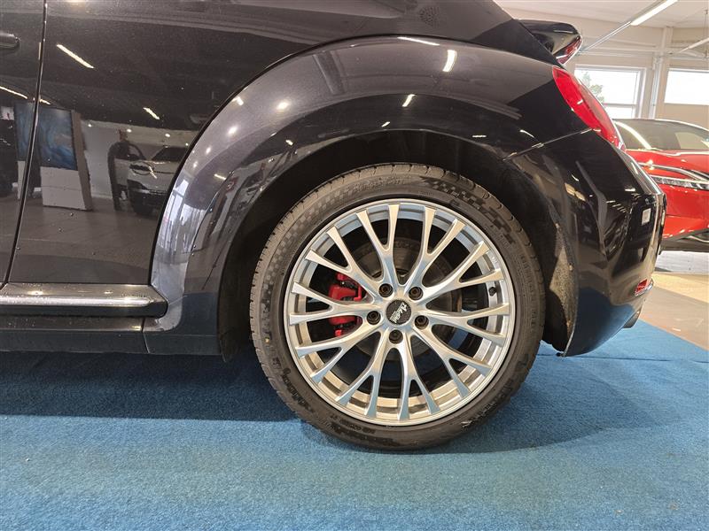 Volkswagen BEETLE SPORT 2,0 TSI 147 KW (200 HV) DSG-AUT.