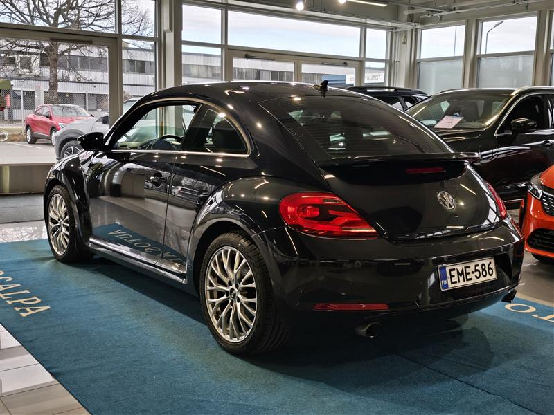 Volkswagen BEETLE SPORT 2,0 TSI 147 KW (200 HV) DSG-AUT.