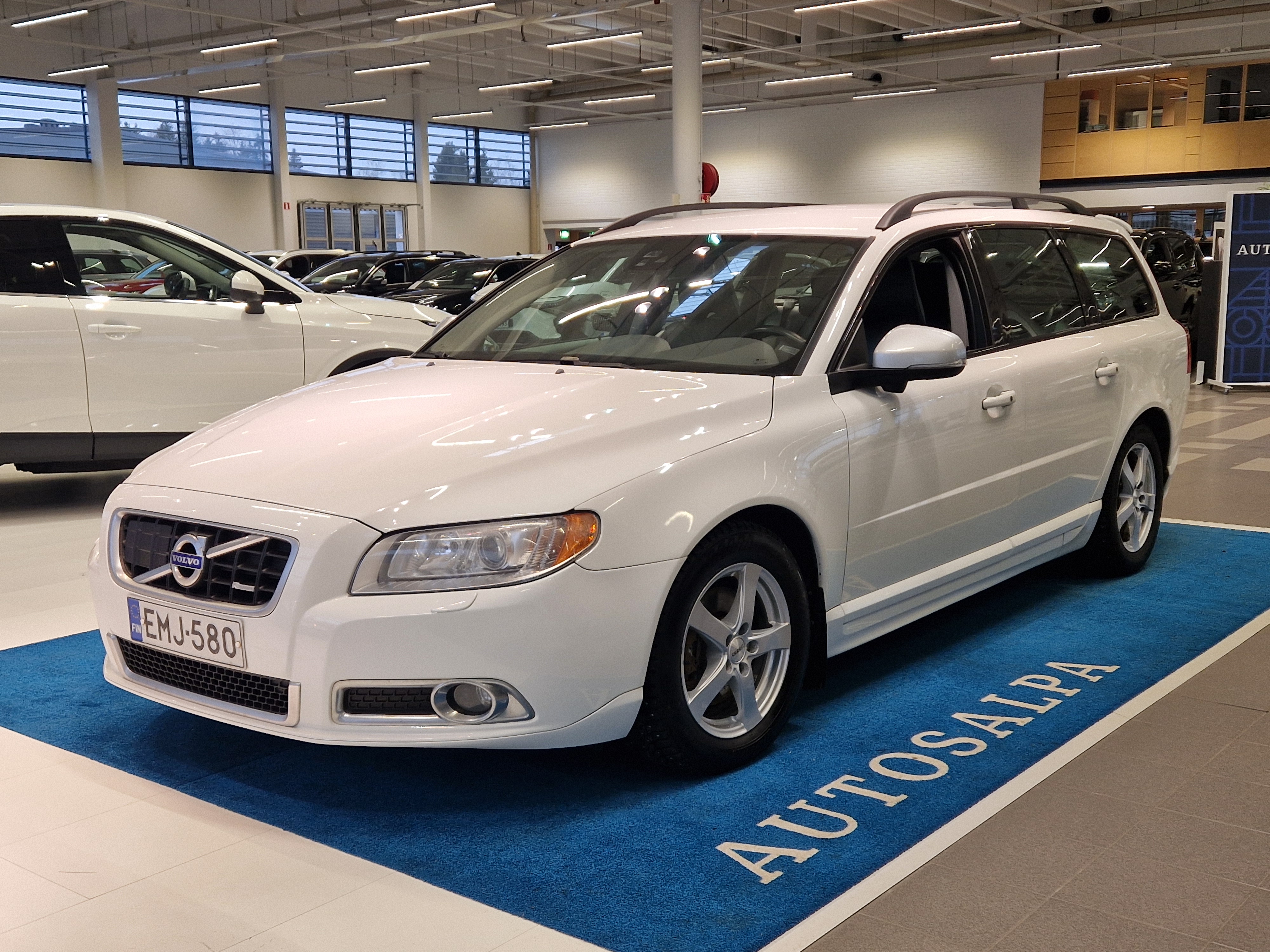 Volvo V70 D2 R-DESIGN BUSINESS AUT
