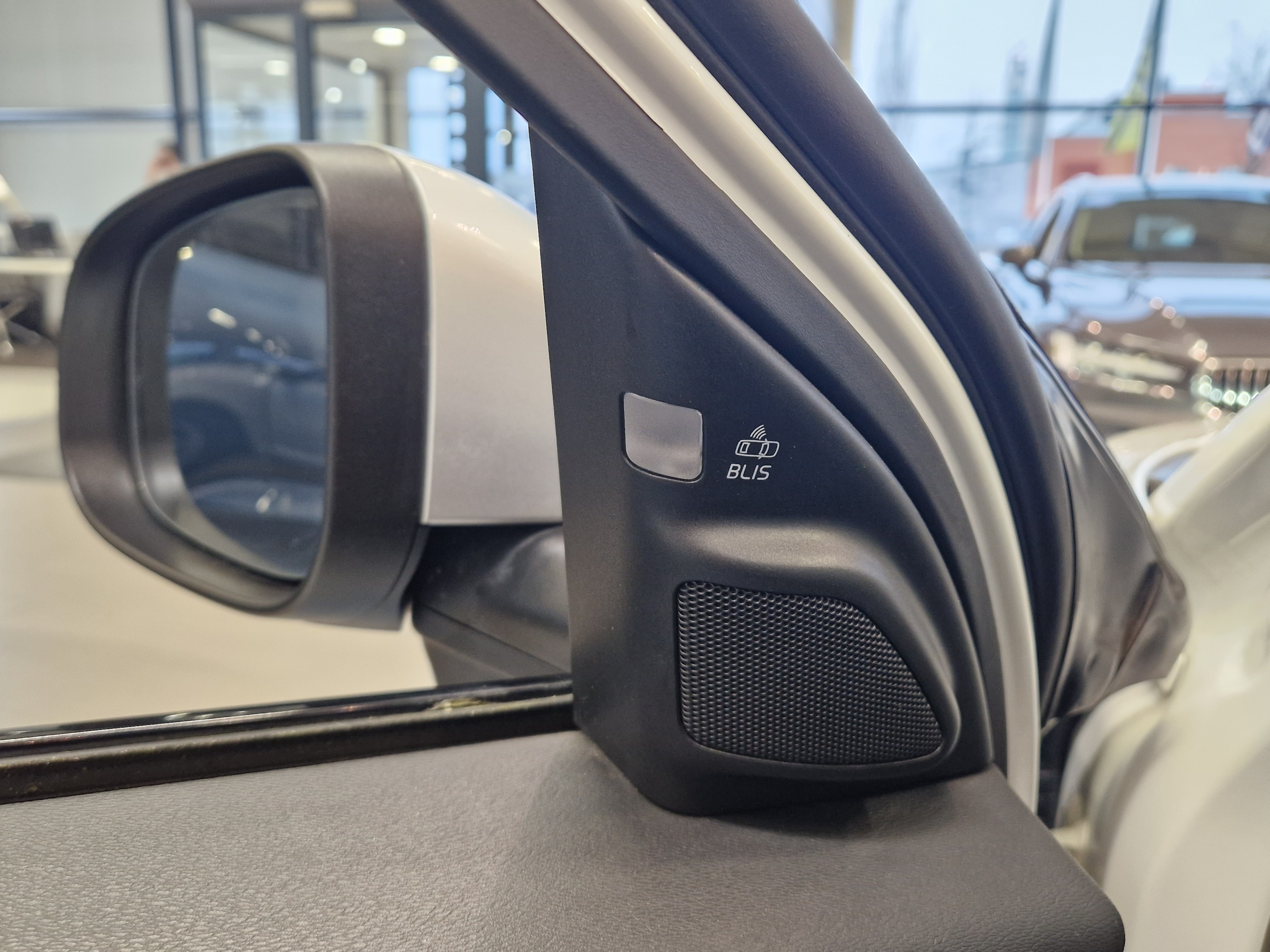 Volvo V70 D2 R-DESIGN BUSINESS AUT