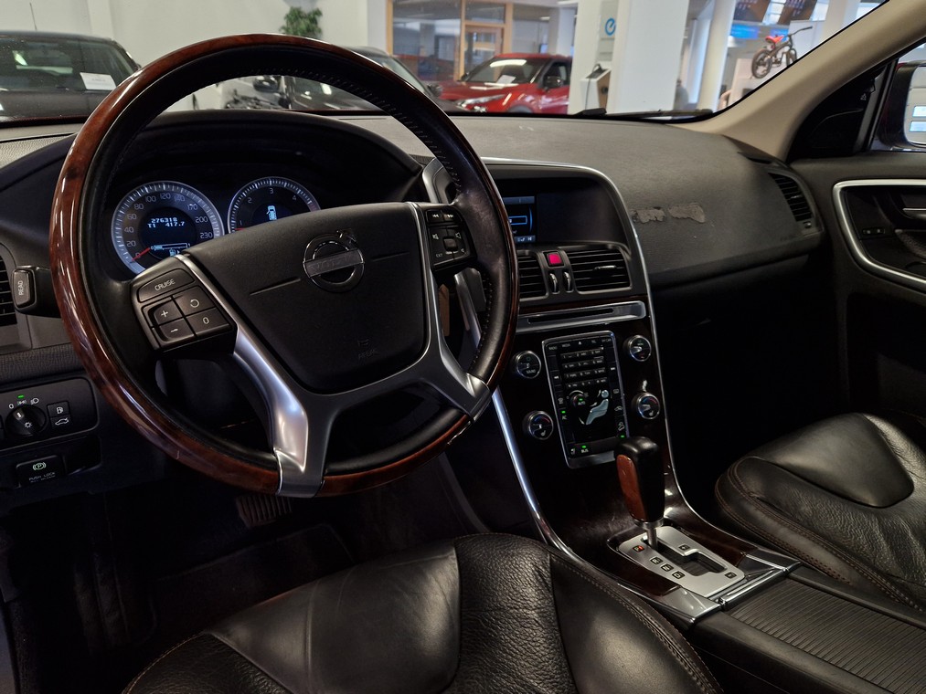 Volvo XC60 D3 AWD SUMMUM AUT