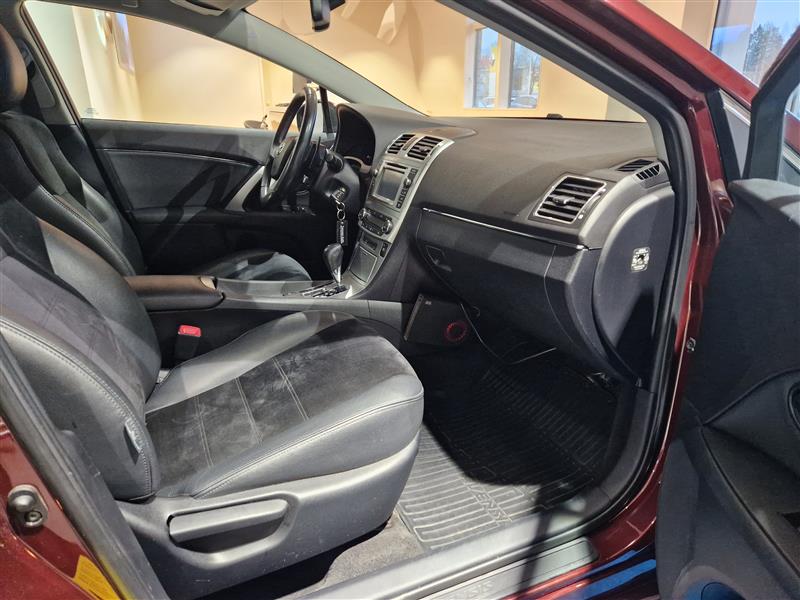 Toyota AVENSIS 1.8 VALVEMATIC ACTIVE MULTIDRIVE S