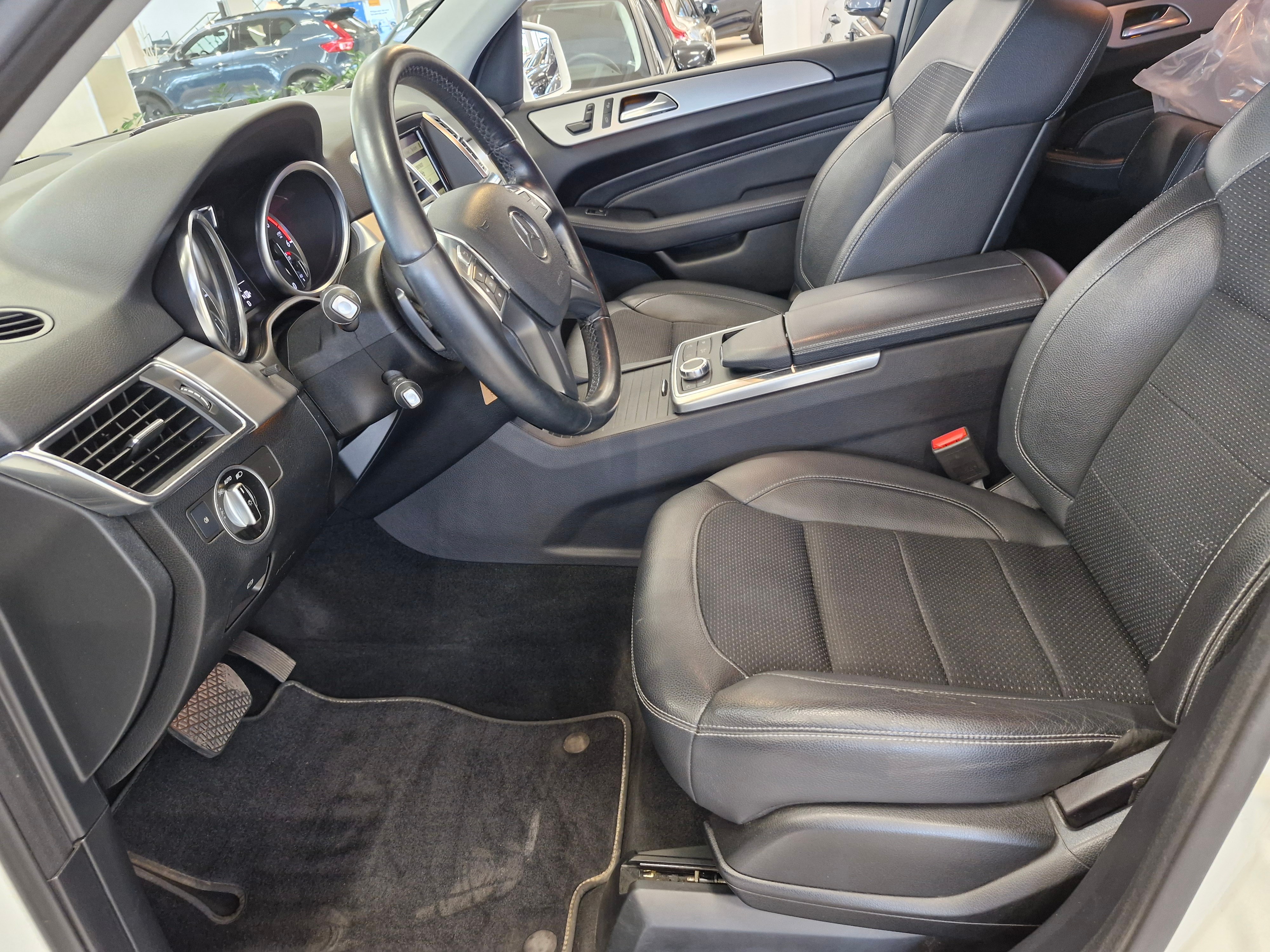 Mercedes-benz ML 250 BLUETEC 4MATIC BUSINESS