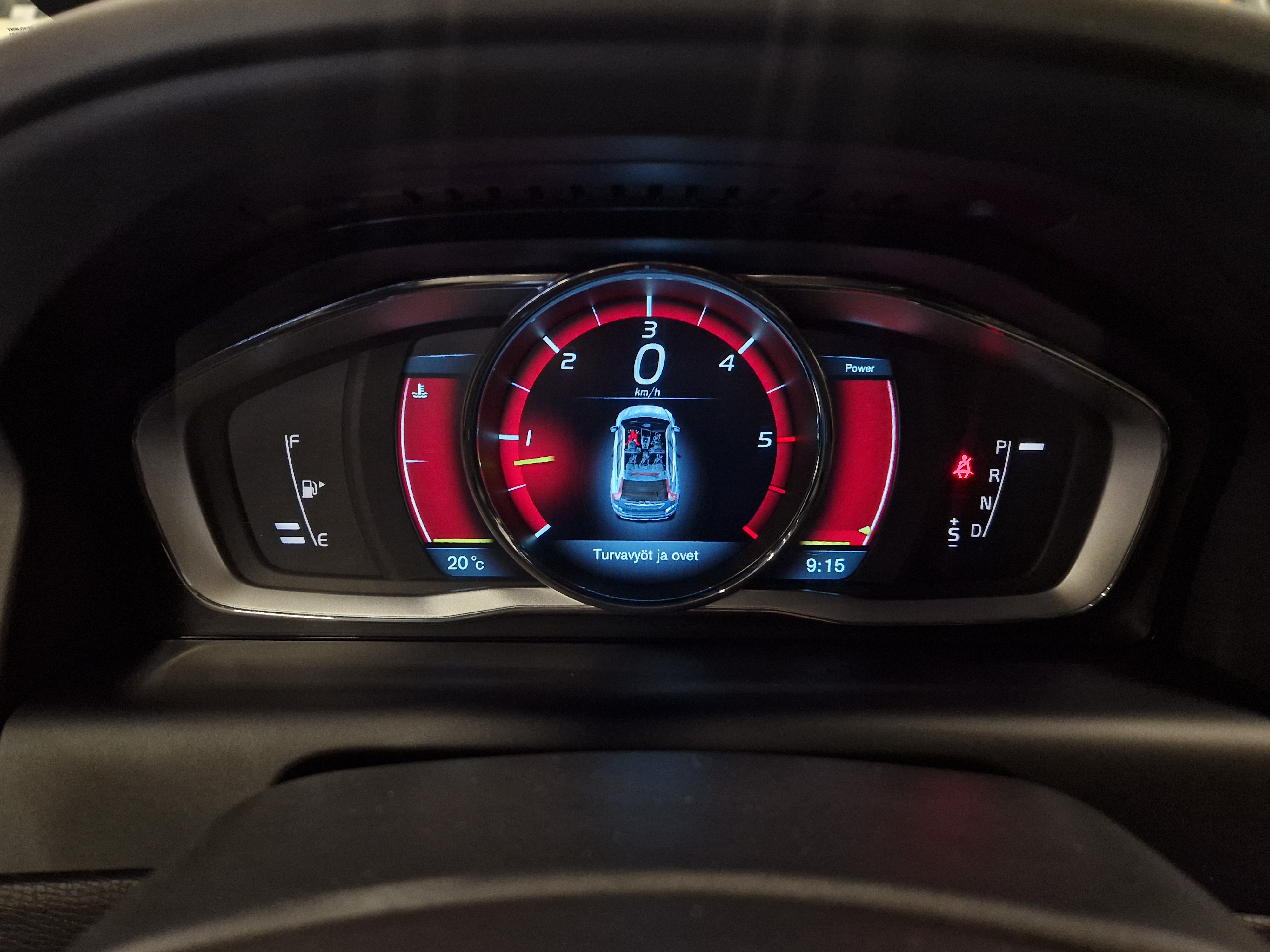 Volvo XC60 D4 AWD R-DESIGN AUT