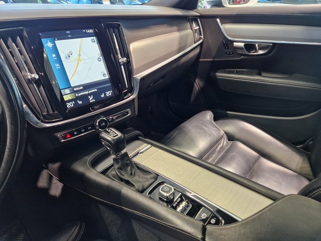 Volvo V90 CROSS COUNTRY T5 AWD BUSINESS PRO AUT
