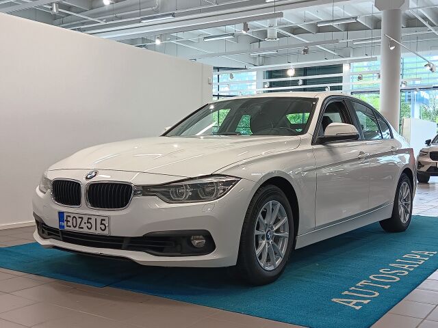 bmw 320 F30 SEDAN 320I A XDRIVE BUSINESS EXCLUSIVE XDRIVE