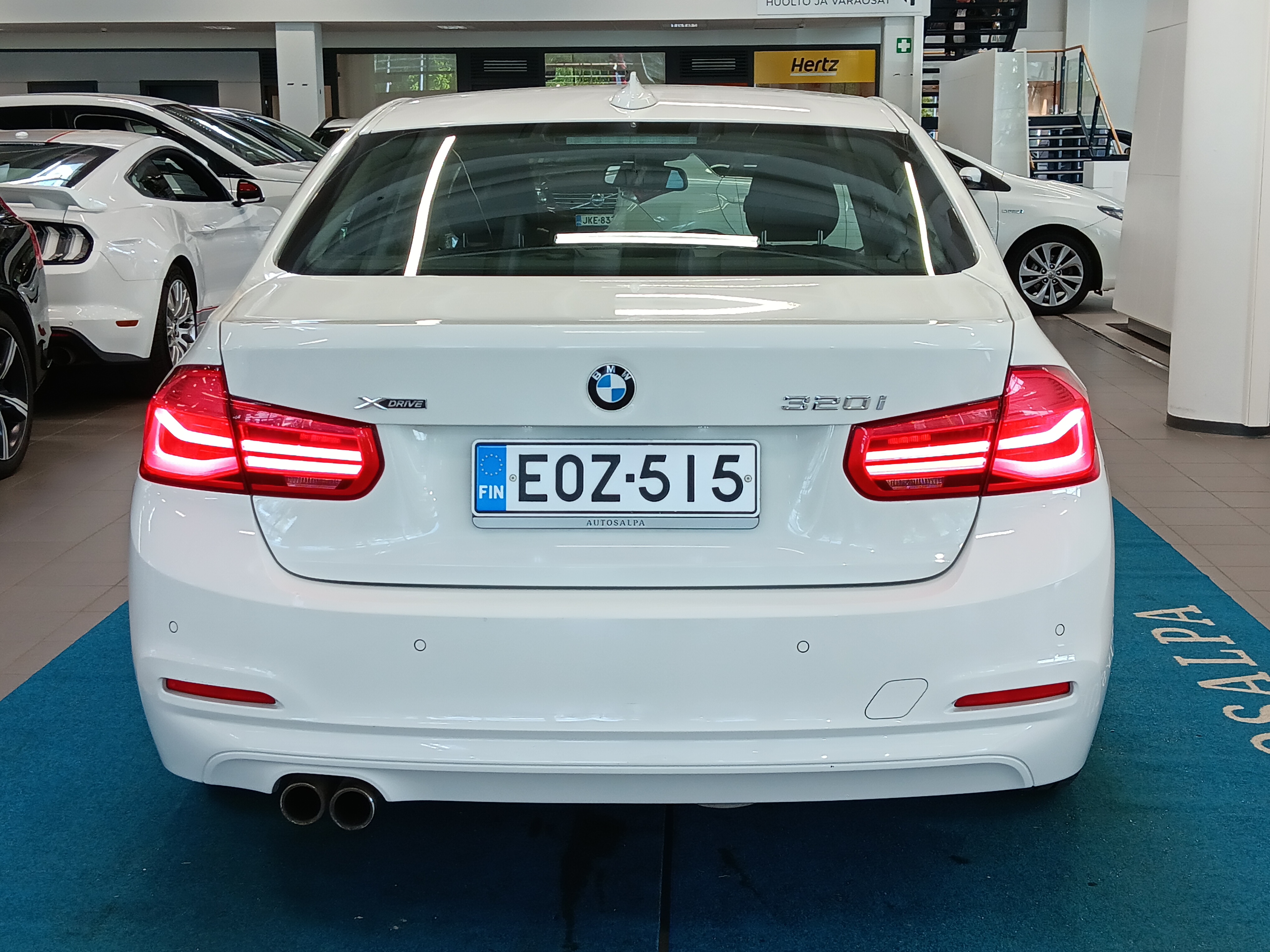 Bmw 320 F30 SEDAN 320I A XDRIVE BUSINESS EXCLUSIVE XDRIVE