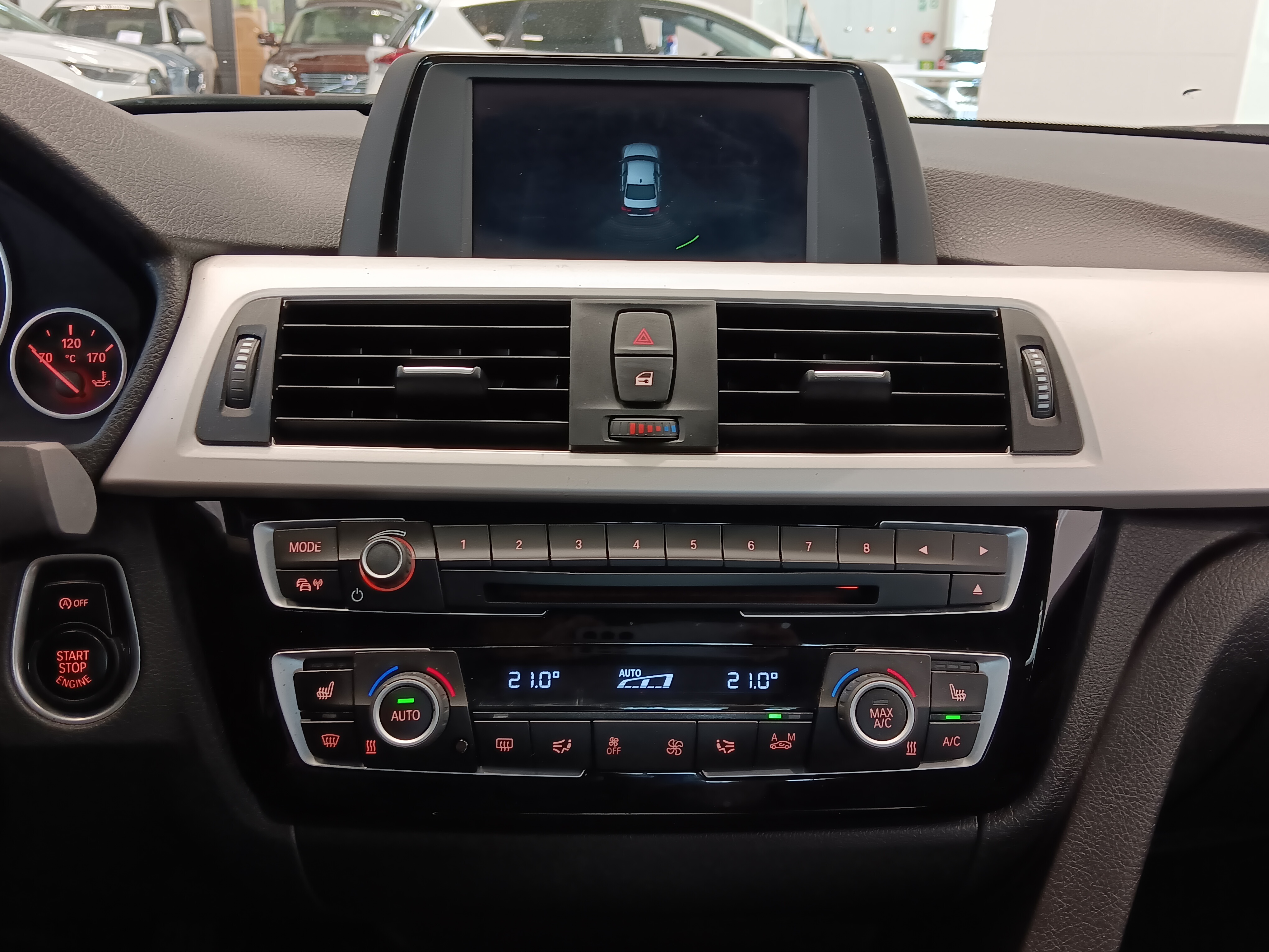 Bmw 320 F30 SEDAN 320I A XDRIVE BUSINESS EXCLUSIVE XDRIVE