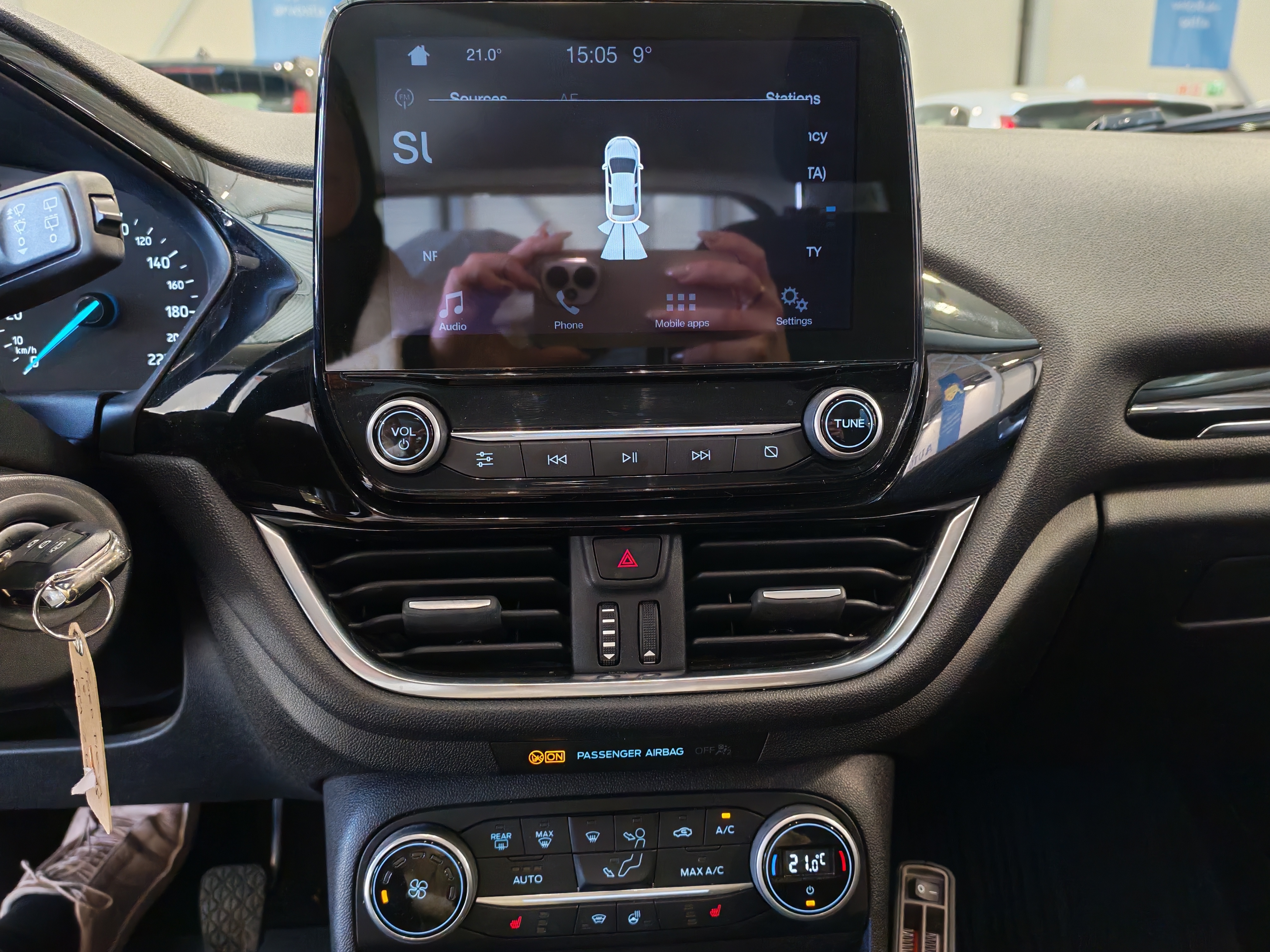 Ford FIESTA 1,0 ECOBOOST 100HV M6 TITANIUM 5-OVINEN