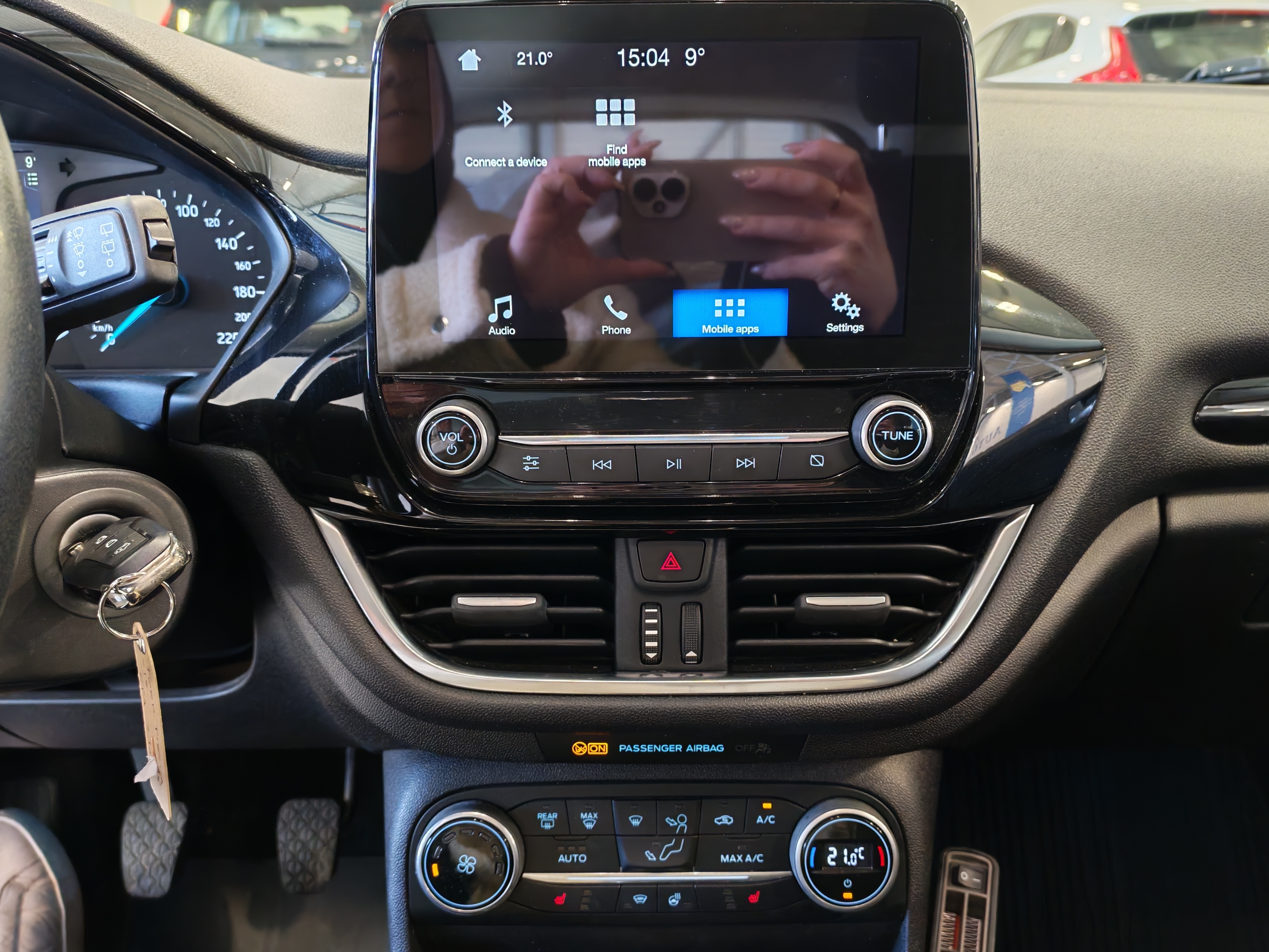 Ford FIESTA 1,0 ECOBOOST 100HV M6 TITANIUM 5-OVINEN