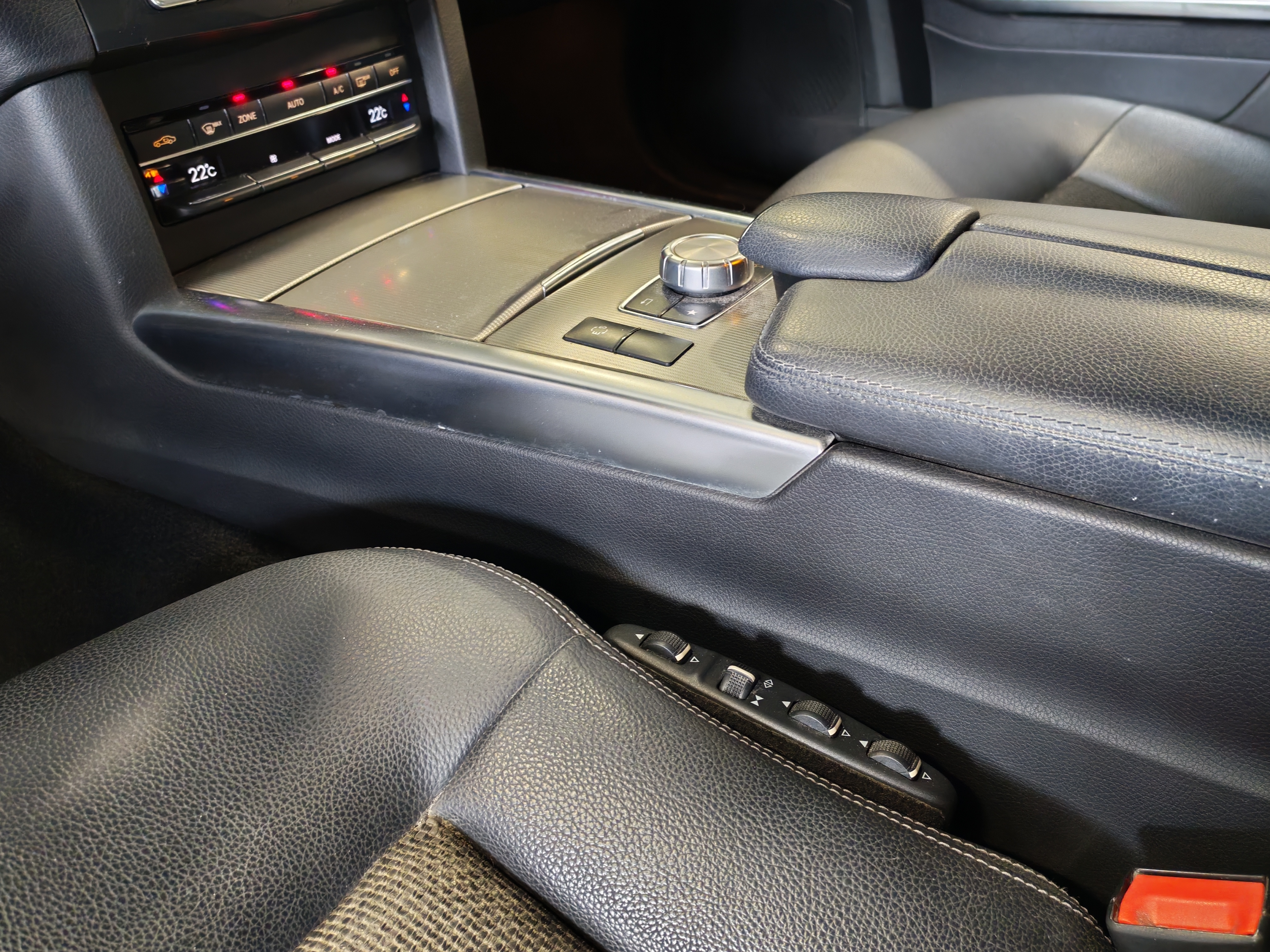 Mercedes-benz E 250 CDI BE T A AVANTGARDE