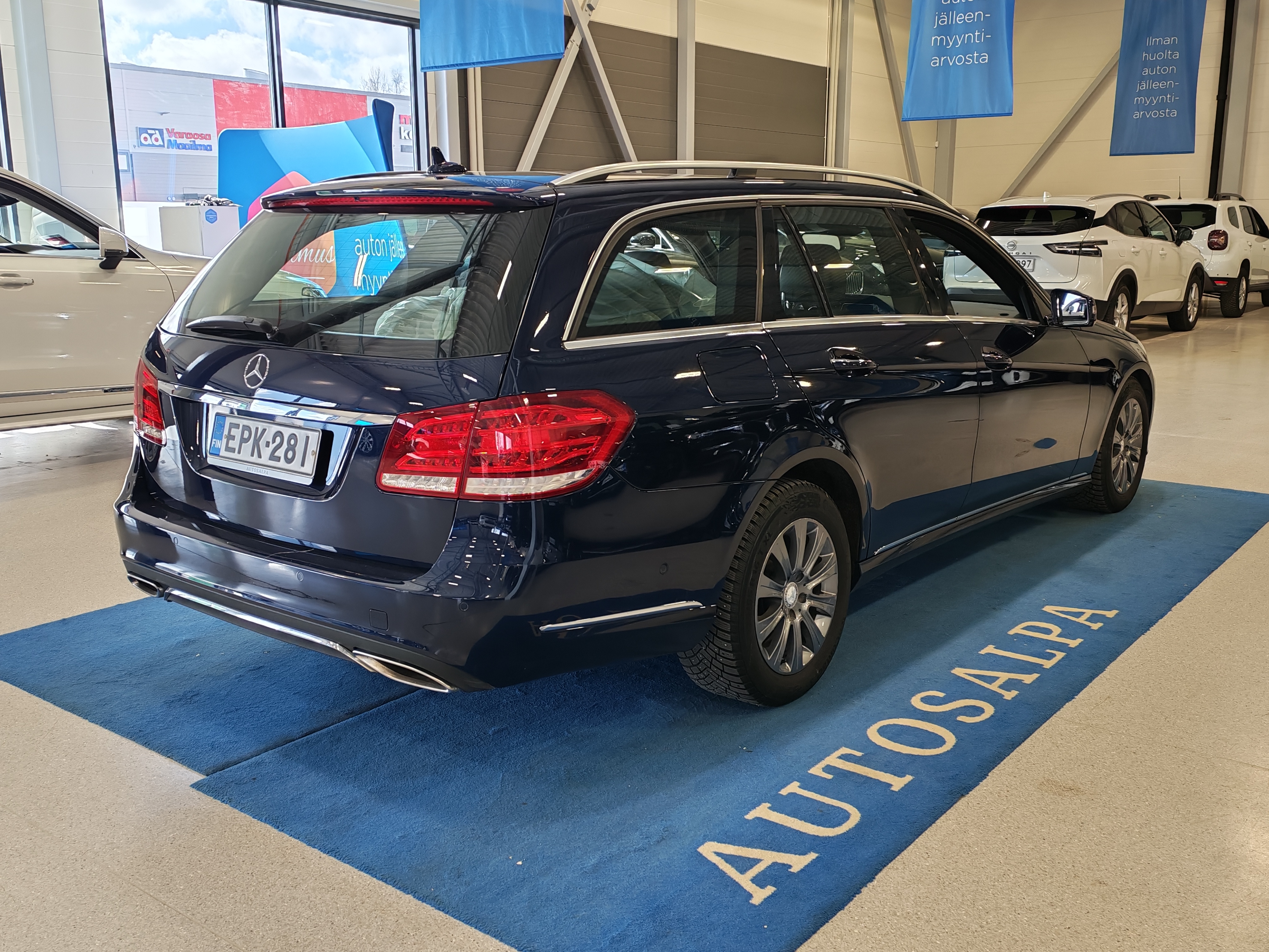 Mercedes-benz E 250 CDI BE T A AVANTGARDE