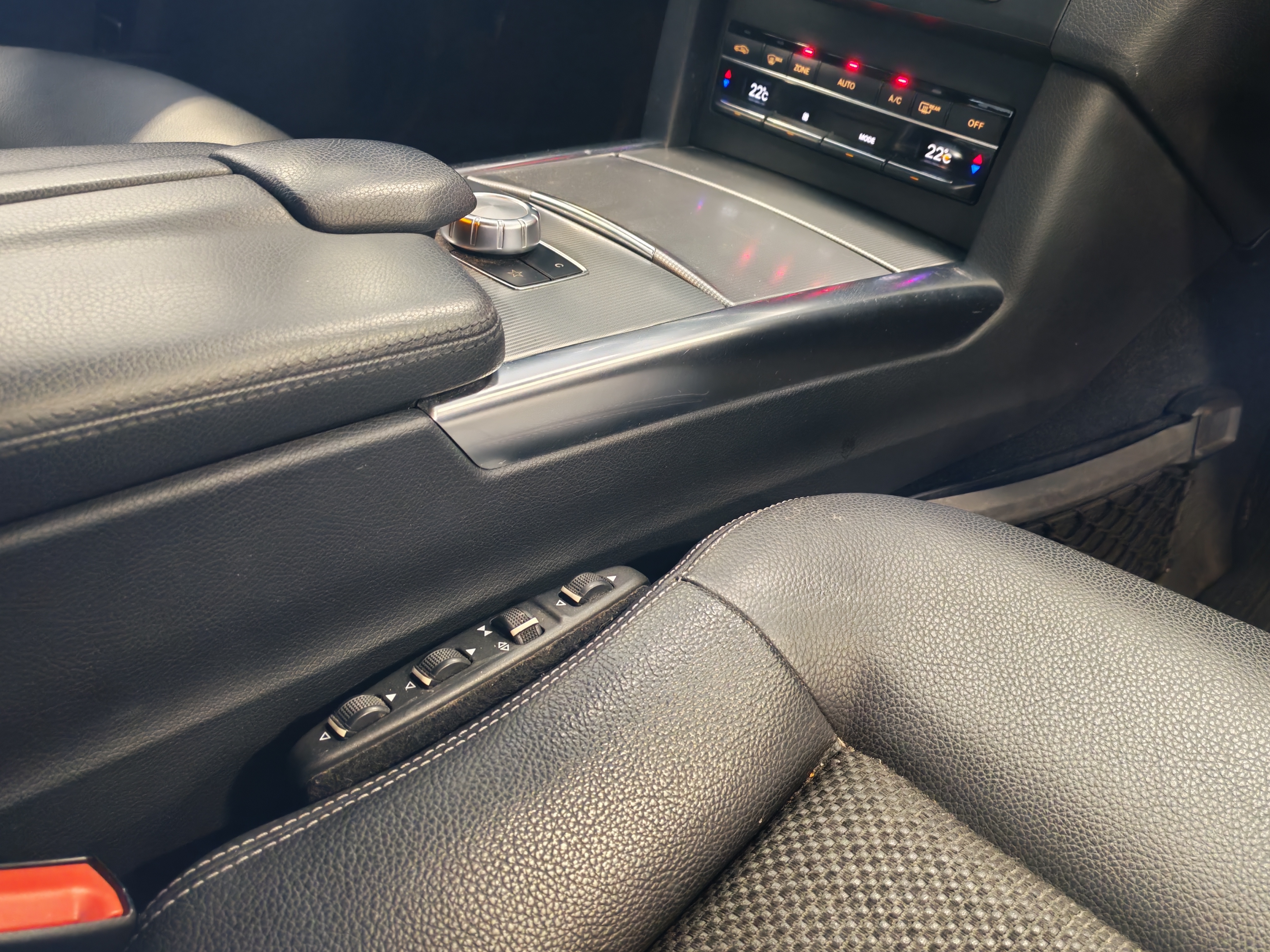 Mercedes-benz E 250 CDI BE T A AVANTGARDE