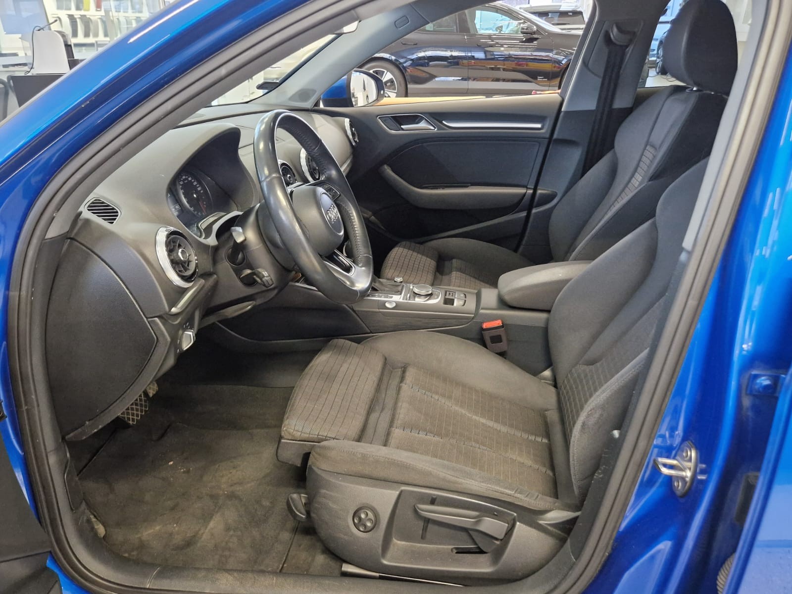 Audi A3 SEDAN PRO BUSINESS SPORT EDITION