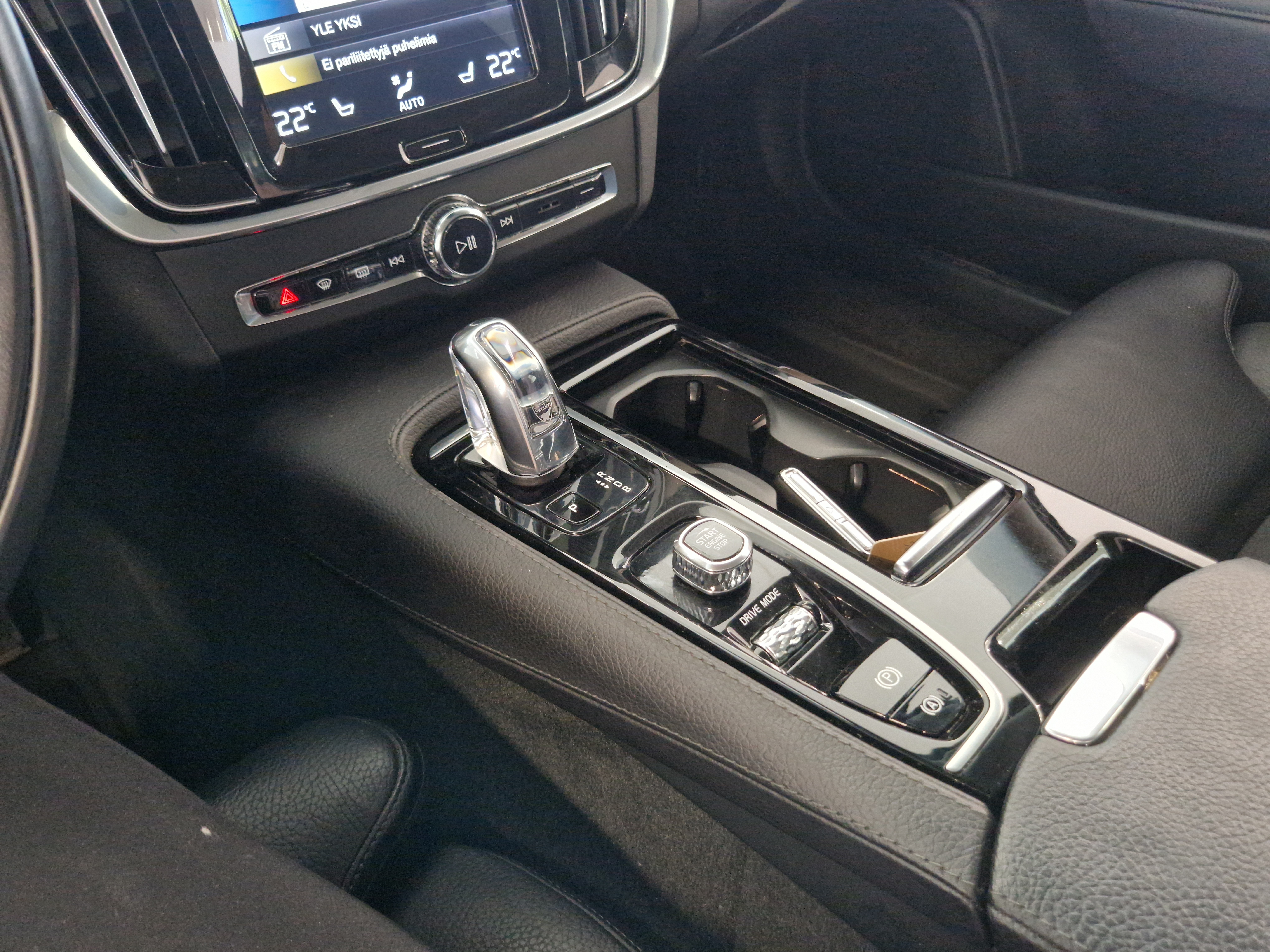Volvo V90 T8 AWD INSCRIPTION  TAKUU 12KK/20TKM