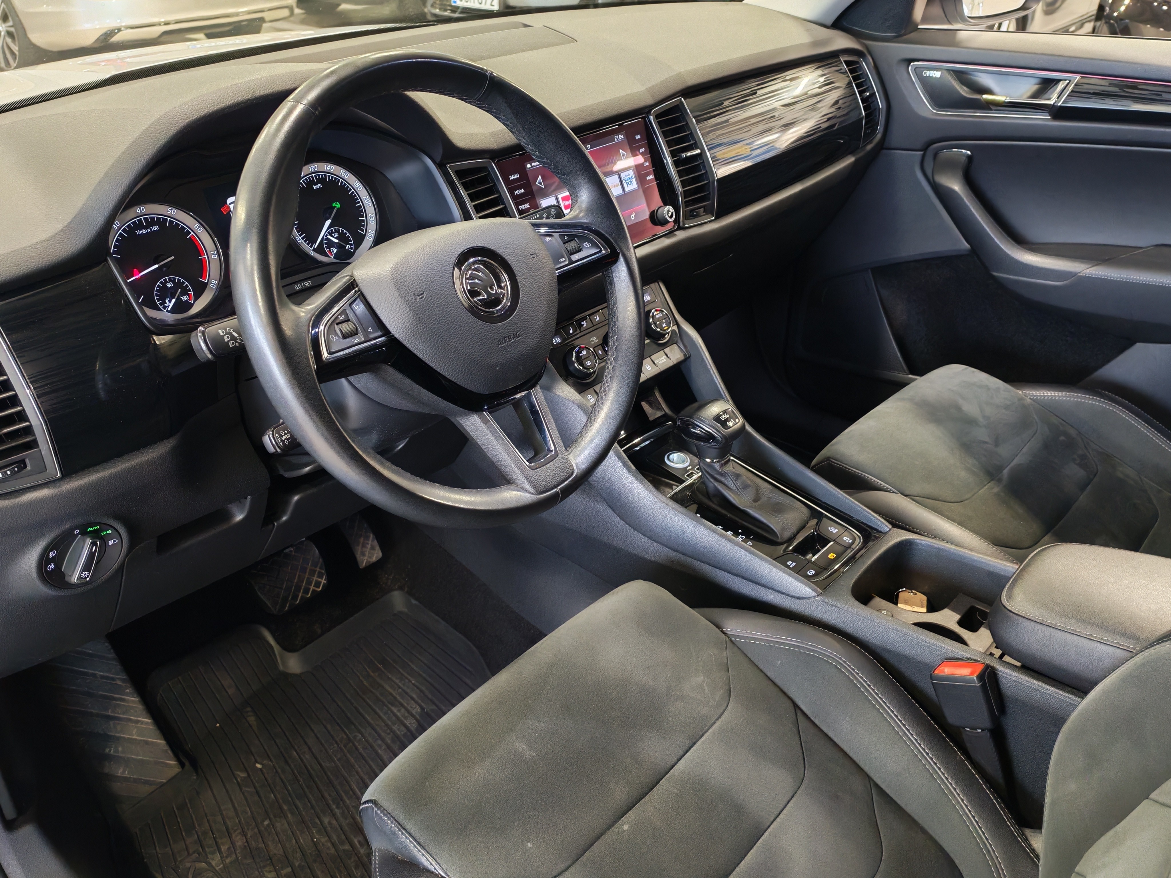 Skoda KODIAQ 1,5 TSI ACT 4X4 STYLE DSG AUTOM.