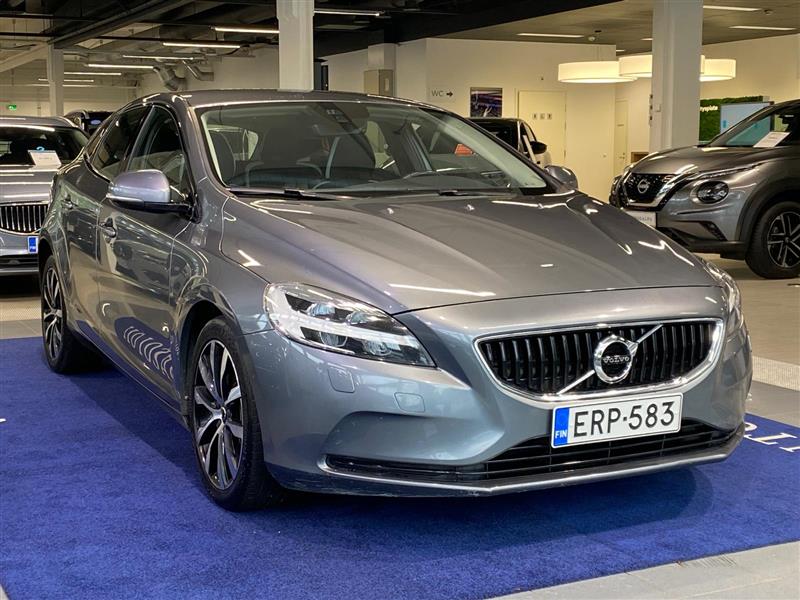 Volvo V40 2019, kuva 2/14