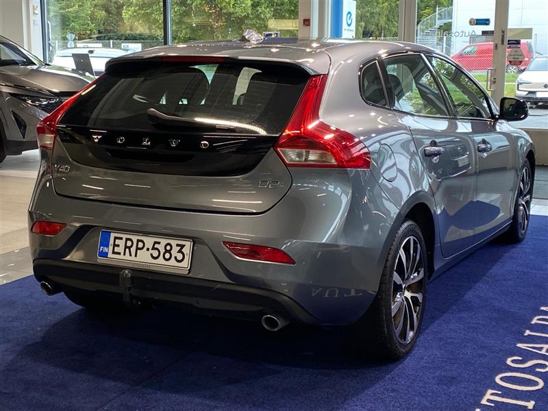 Volvo V40 2019, kuva 3/14
