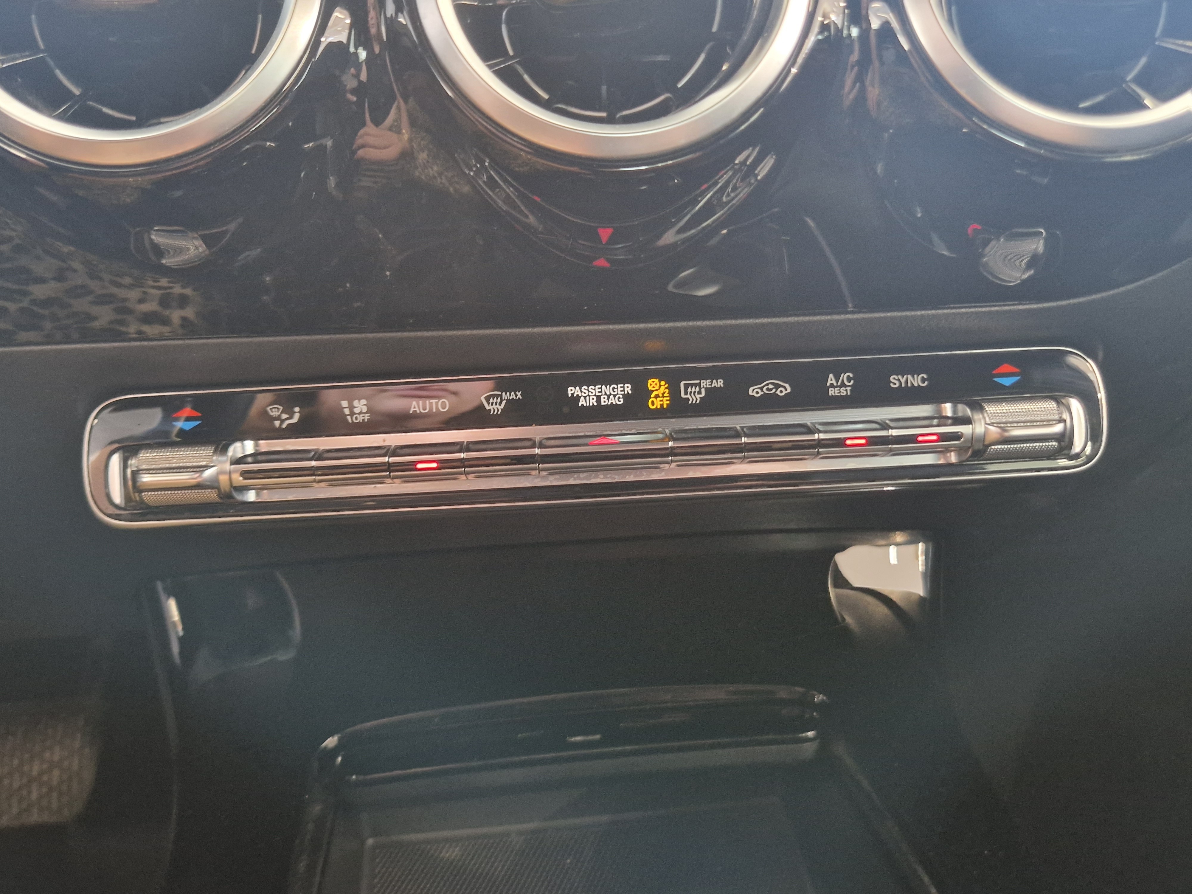 Mercedes-benz CLA 180 A BUSINESS PROGRESSIVE