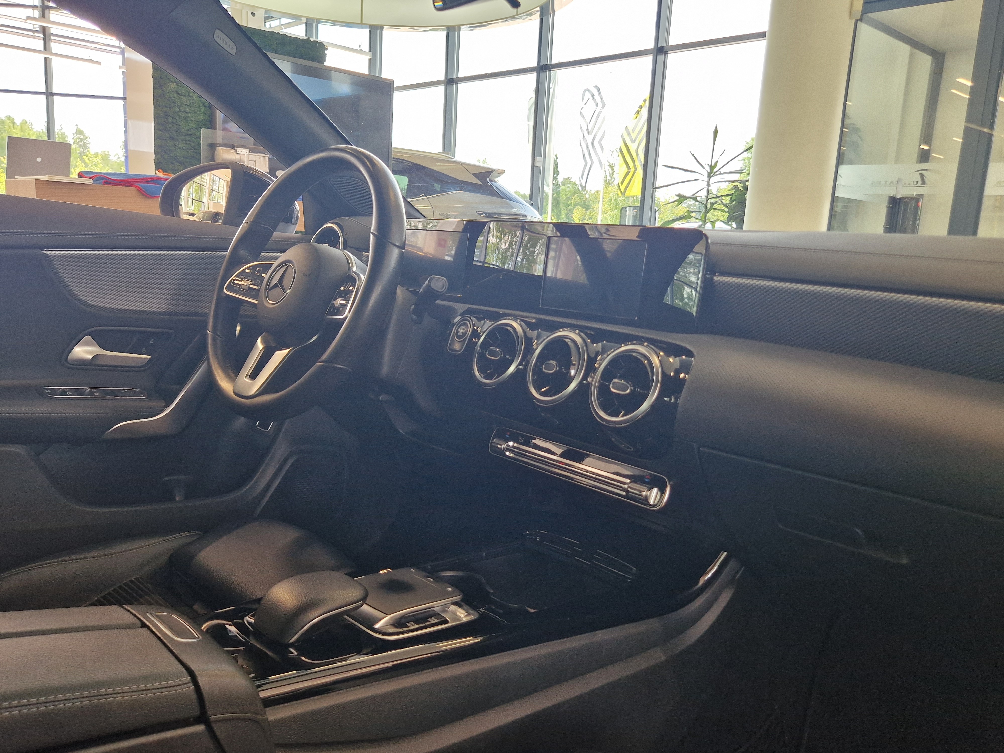 Mercedes-benz CLA 180 A BUSINESS PROGRESSIVE