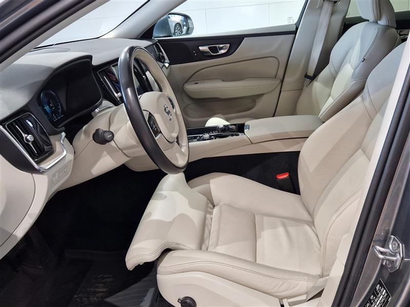 Volvo V60 T8 TwE AWD Inscription aut. 2020, bild 7/33
