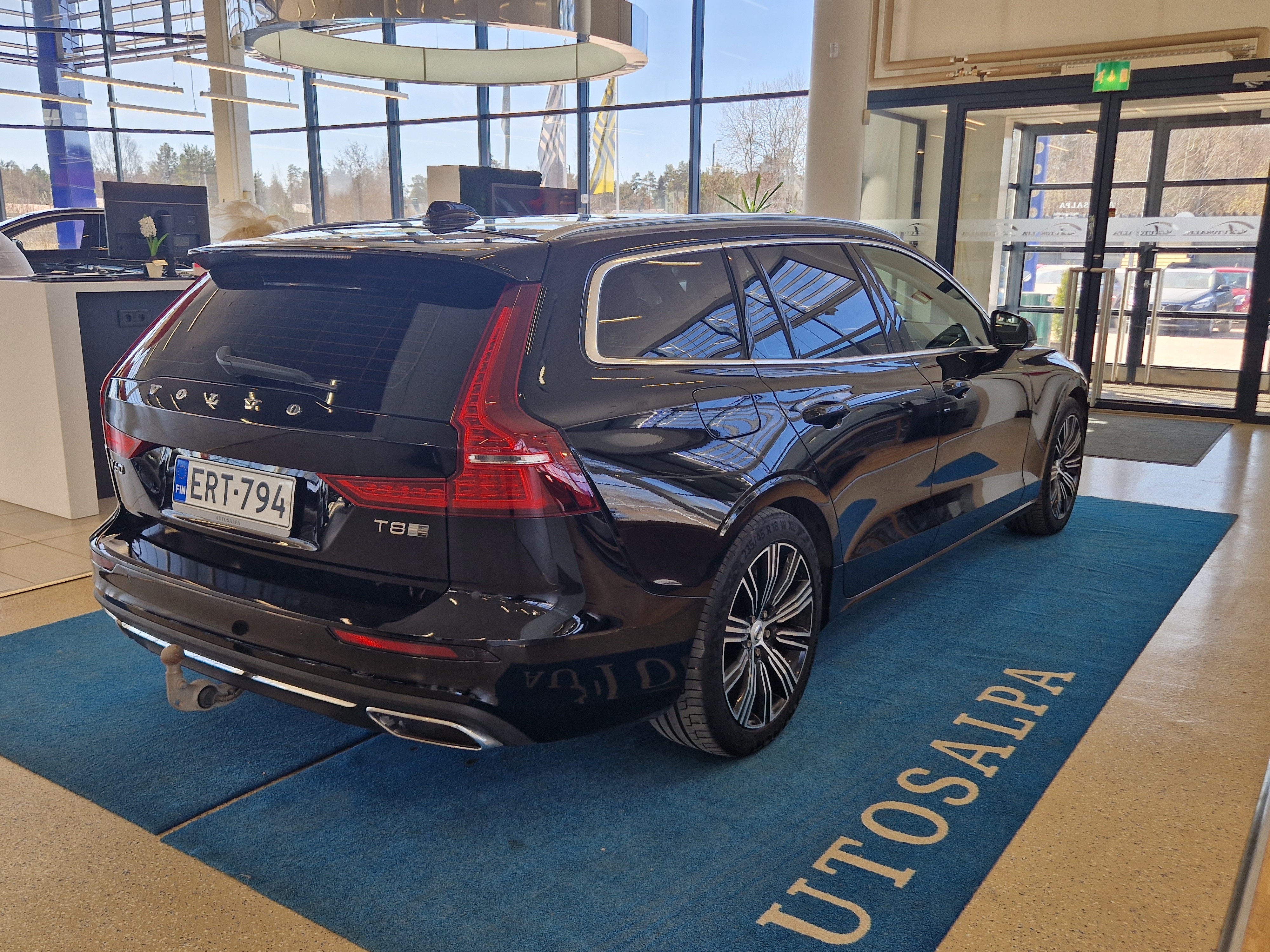 Volvo V60 2020, kuva 3/20