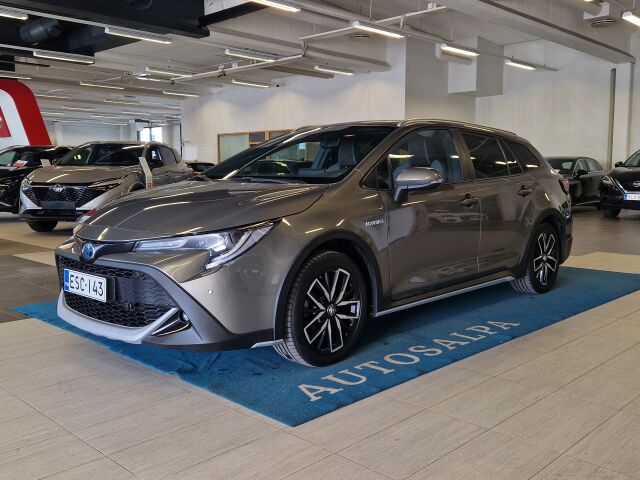 toyota COROLLA TOURING SPORTS 1,8 HYBRID TREK