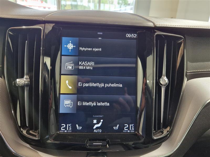 Volvo XC60 T8 TWE AWD R-DESIGN TAKUU 12KK/20TKM