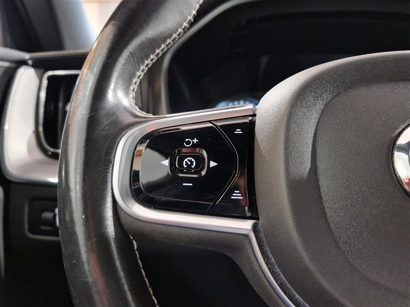 Volvo XC60 T8 TWE AWD R-DESIGN TAKUU 12KK/20TKM