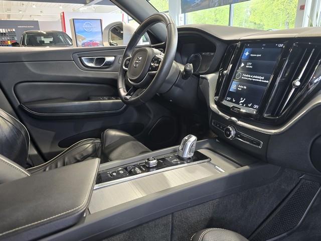 Volvo XC60 T8 AWD R-DESIGN AUT. TAKUU 12KK/20TKM