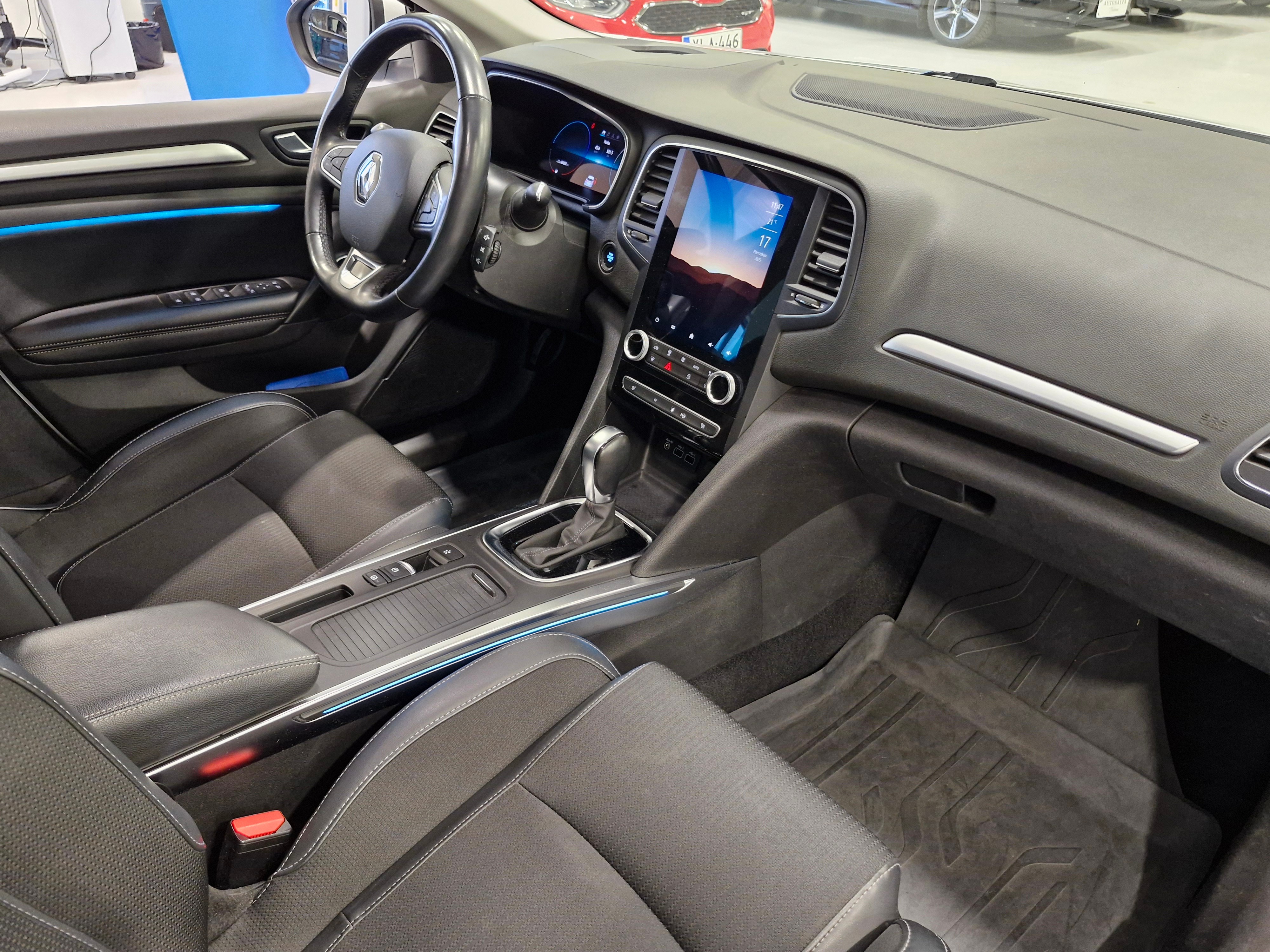 Renault MEGANE SPORT TOURER E-TECH PLUG-IN HYBRID INTENS