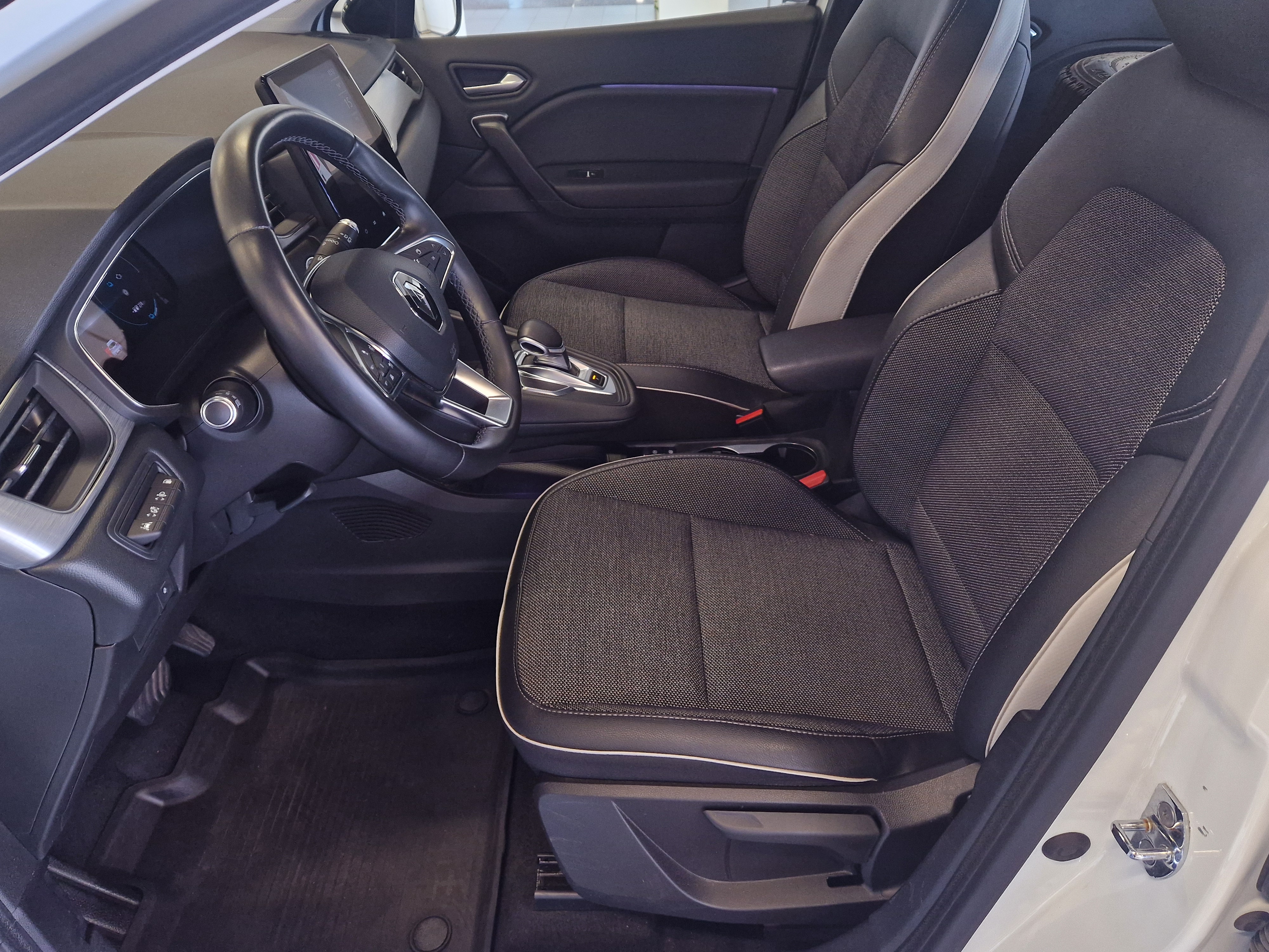 Renault Captur 2021, kuva 5/13