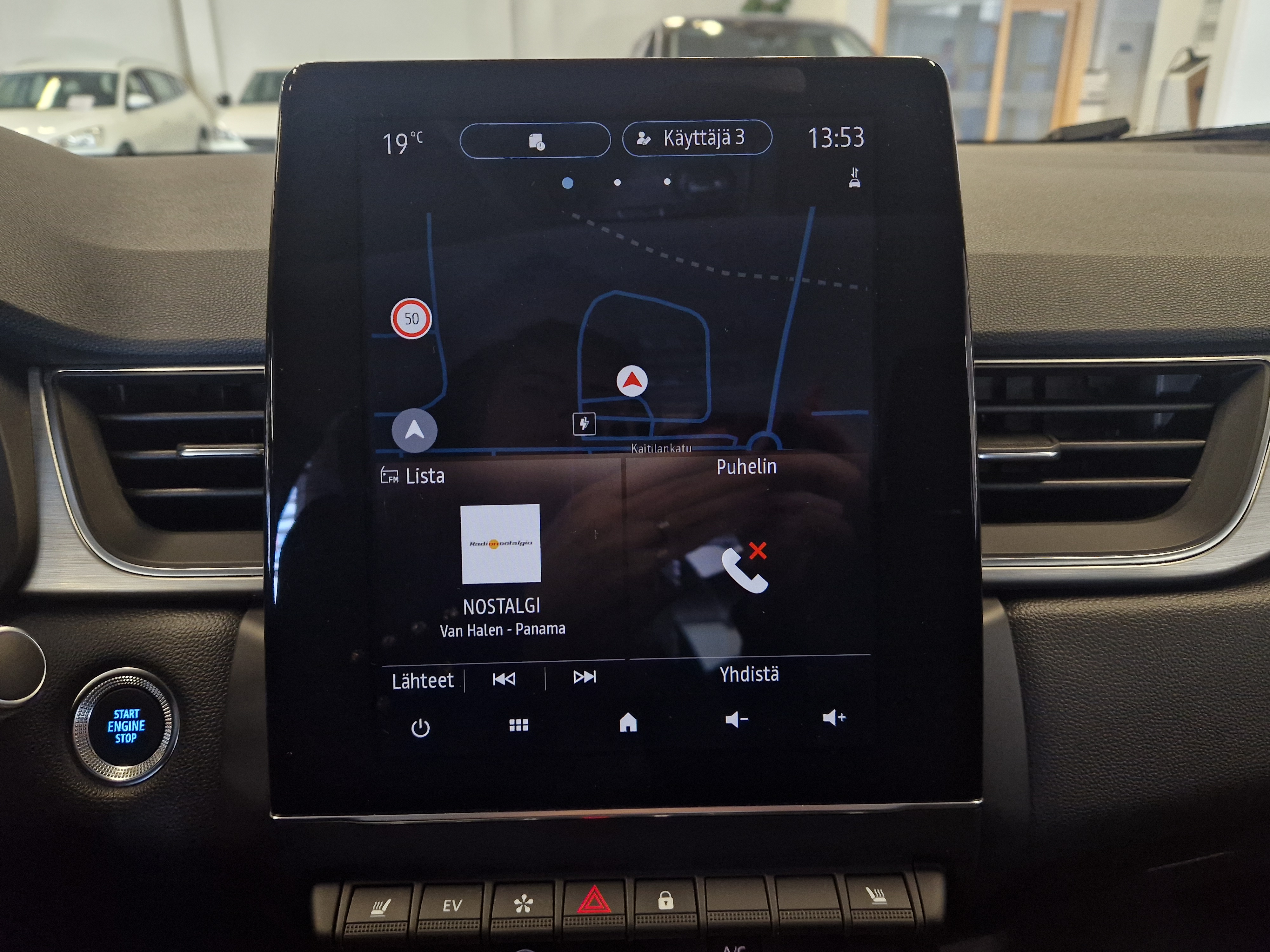 Renault CAPTUR E-TECH PLUG-IN HYBRID INTENS TAKUU 12KK/20TKM