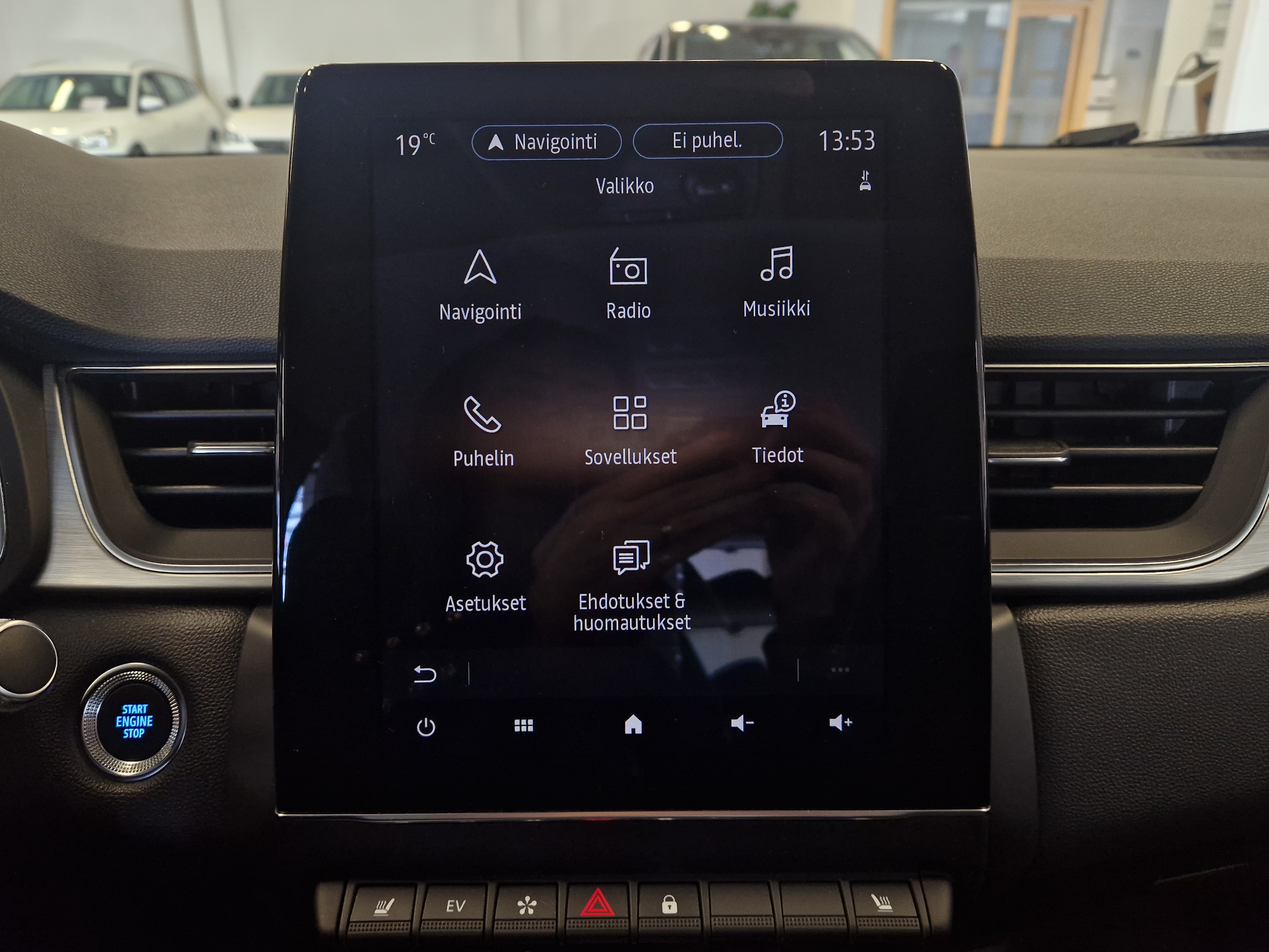 Renault CAPTUR E-TECH PLUG-IN HYBRID INTENS TAKUU 12KK/20TKM