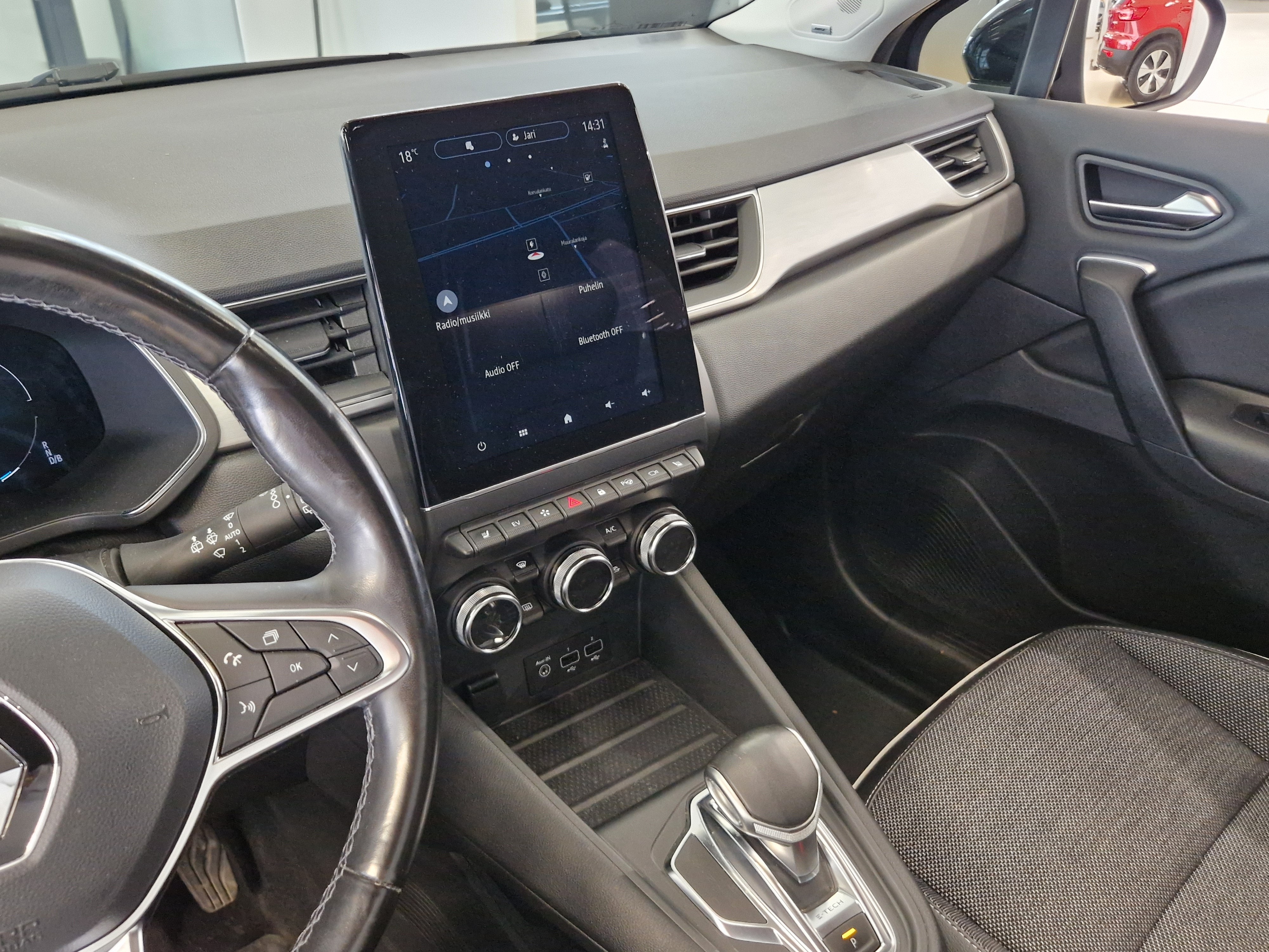 Renault CAPTUR E-TECH PLUG-IN HYBRID INTENS TAKUU 12KK/20TKM