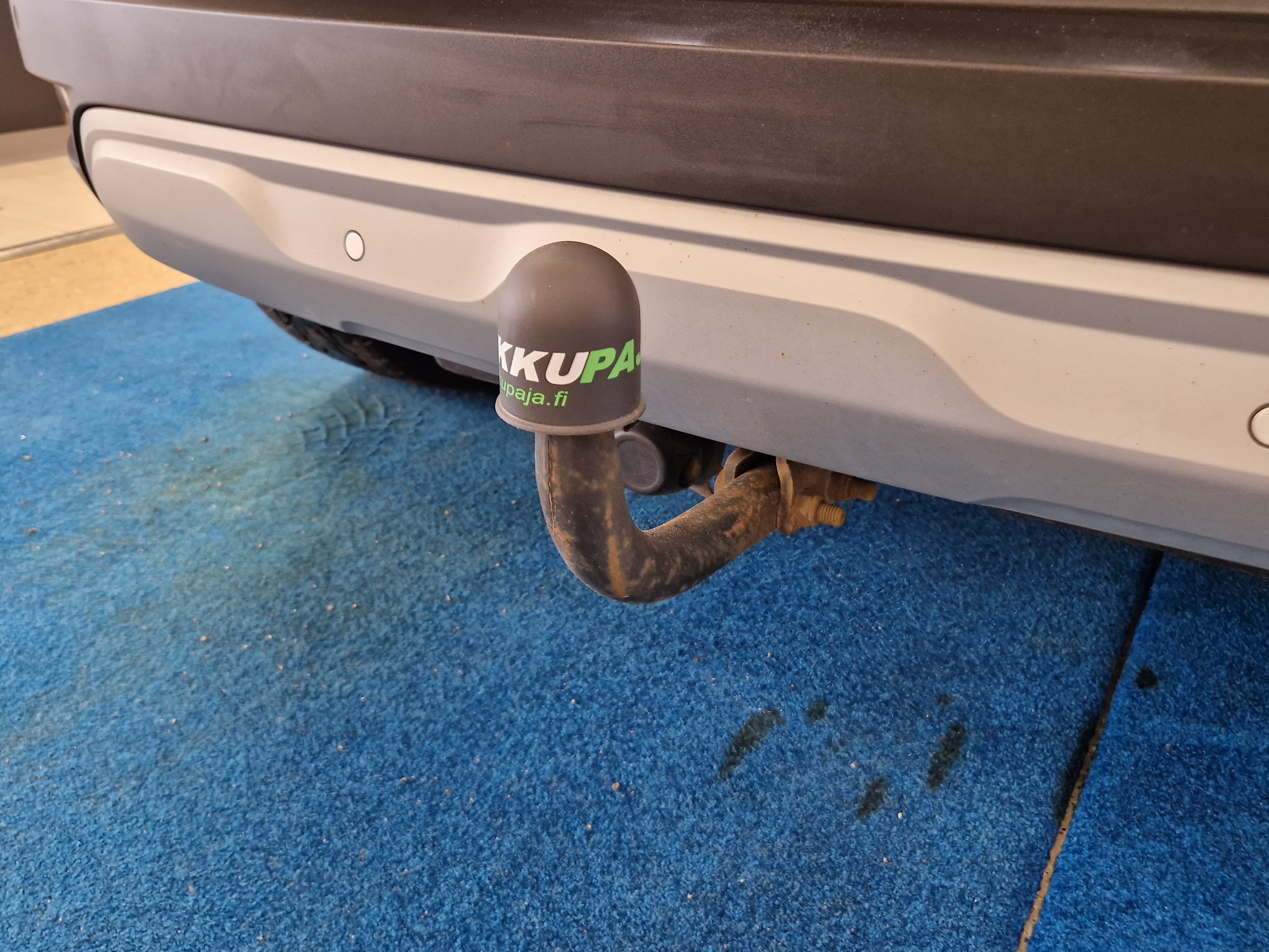 Renault CAPTUR E-TECH PLUG-IN HYBRID INTENS TAKUU 12KK/20TKM