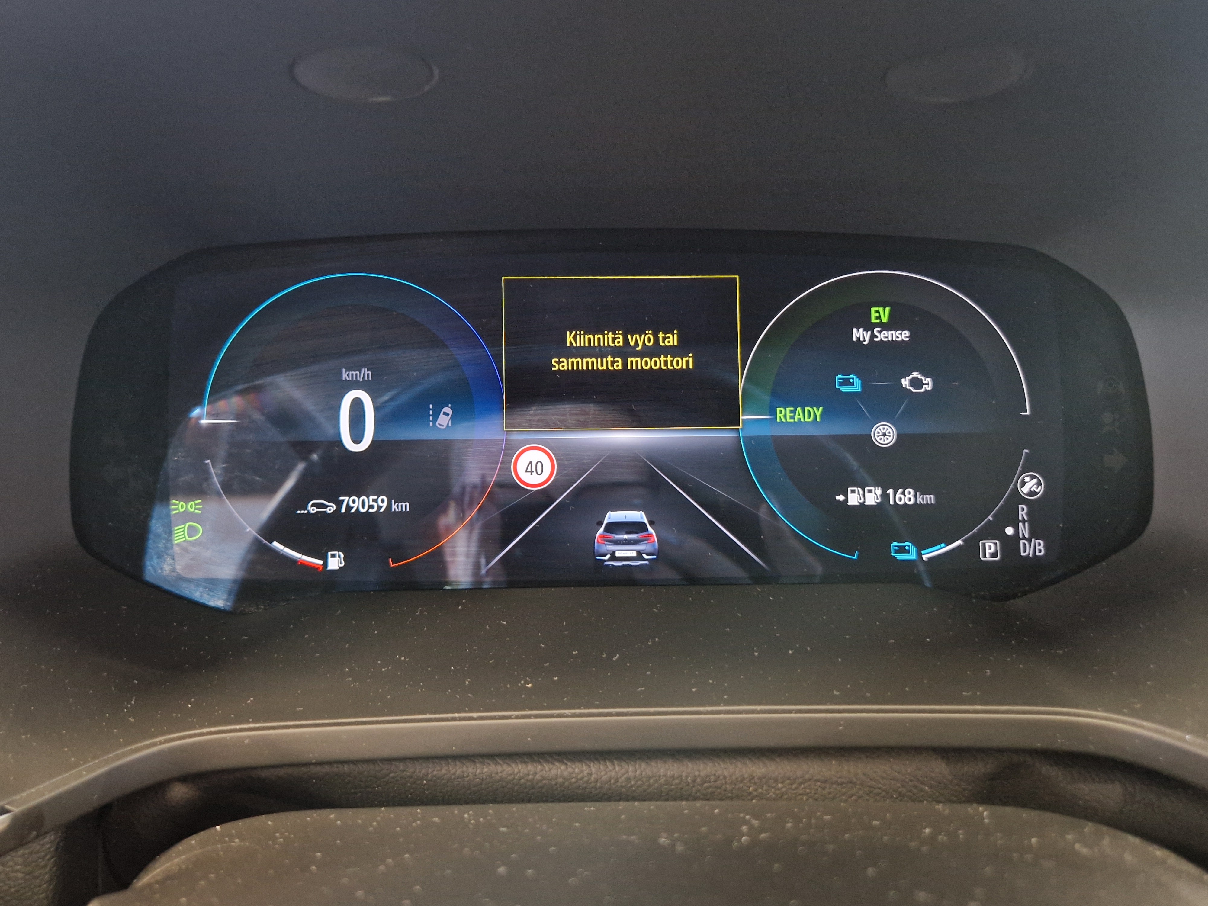 Renault CAPTUR E-TECH PLUG-IN HYBRID INTENS TAKUU 12KK/20TKM