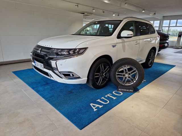 Mitsubishi OUTLANDER PHEV INTENSE 4WD 5P