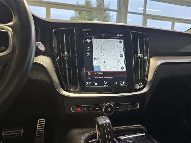 Volvo V60 T8 TWE AWD R-DESIGN AUT