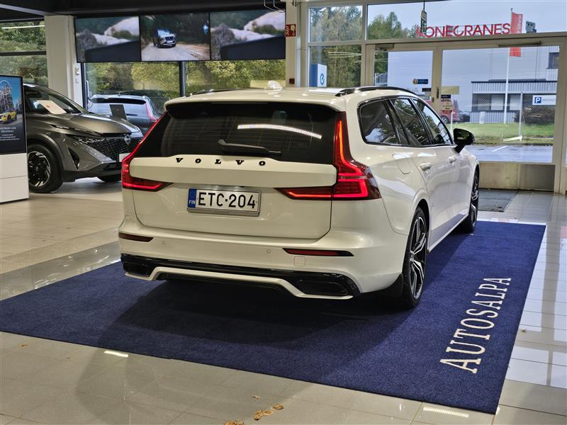 Volvo V60 T8 TWE AWD R-DESIGN AUT