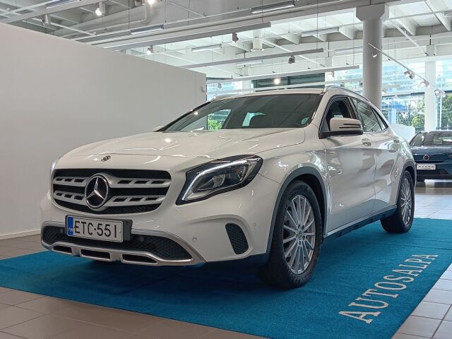 mercedes-benz GLA 180 A