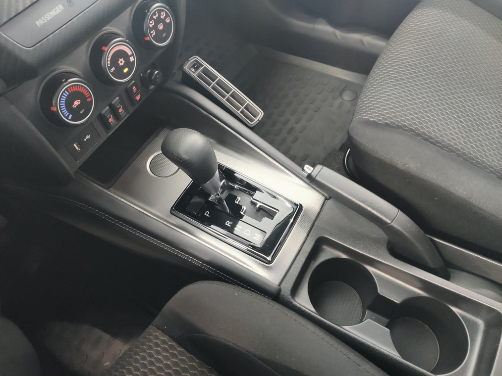 Mitsubishi ASX 2,0 MIVEC INVITE CVT 2WD