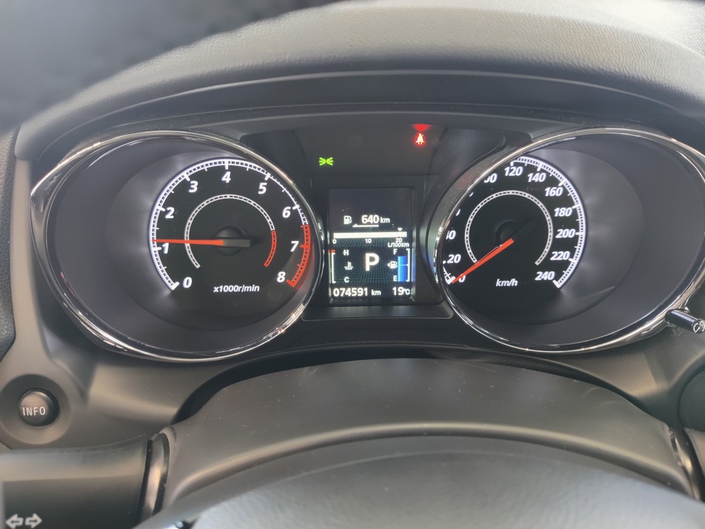 Mitsubishi ASX 2,0 MIVEC INVITE CVT 2WD